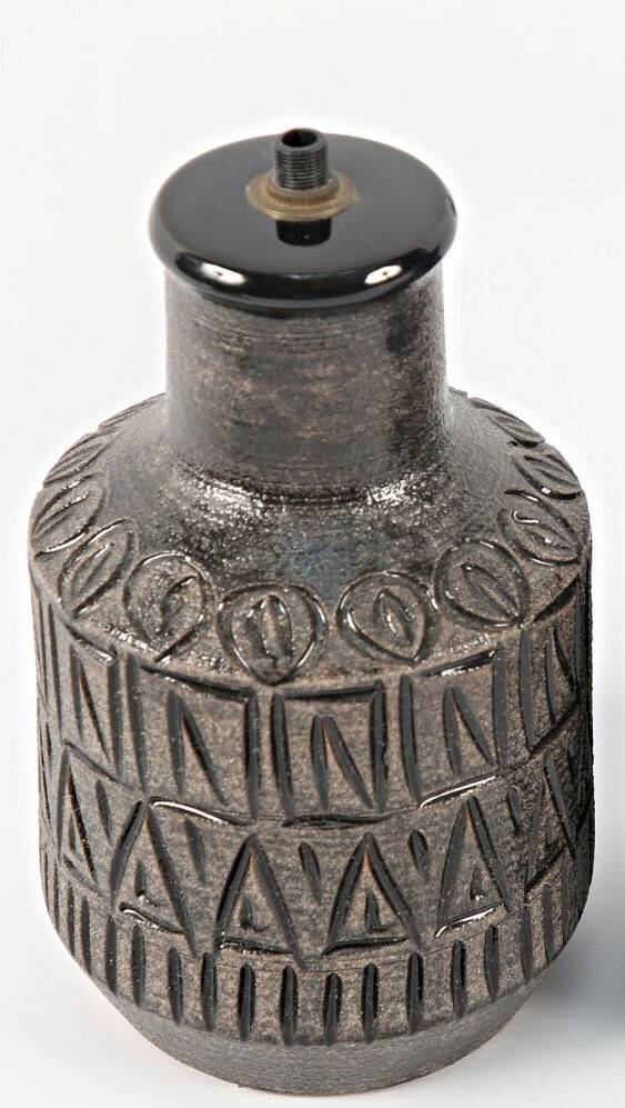 Glazed terracotta lamp base