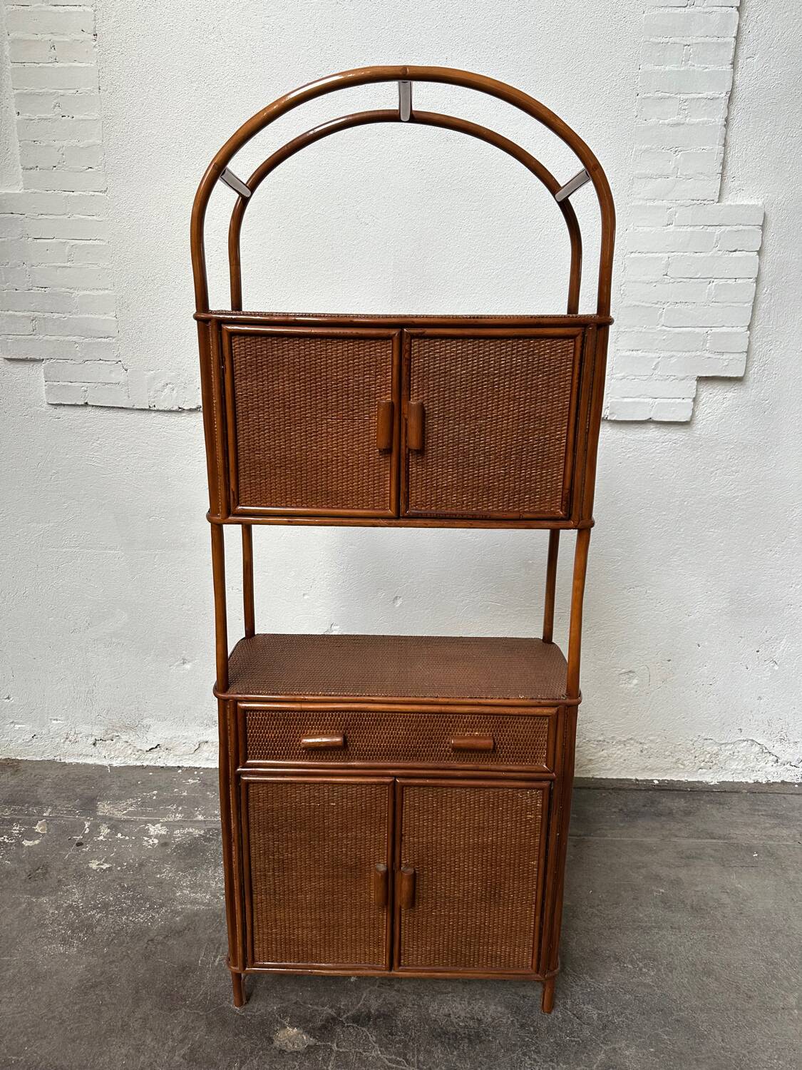 Rattan shelf/bookcase