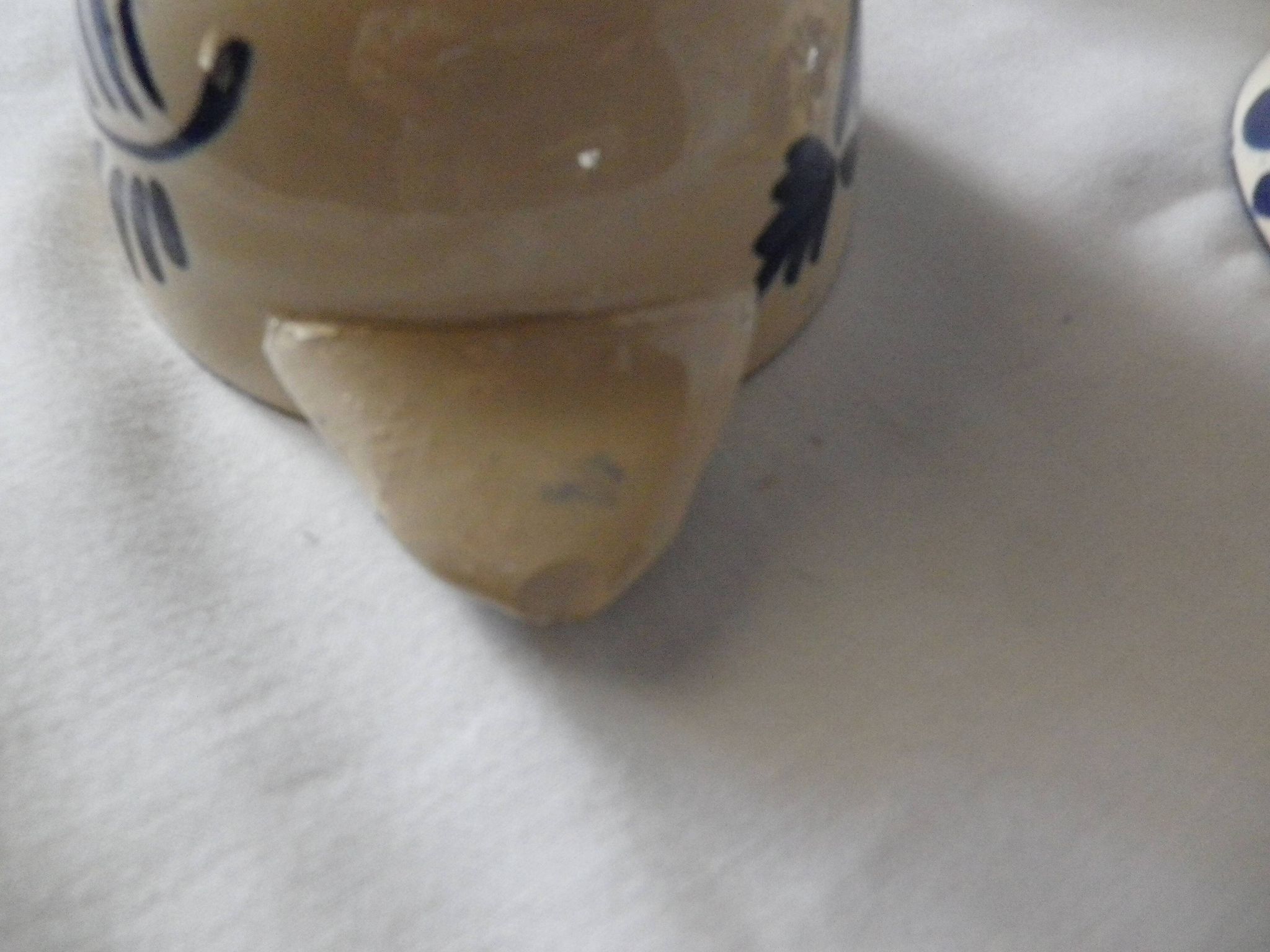 set of 3 small eared bowl