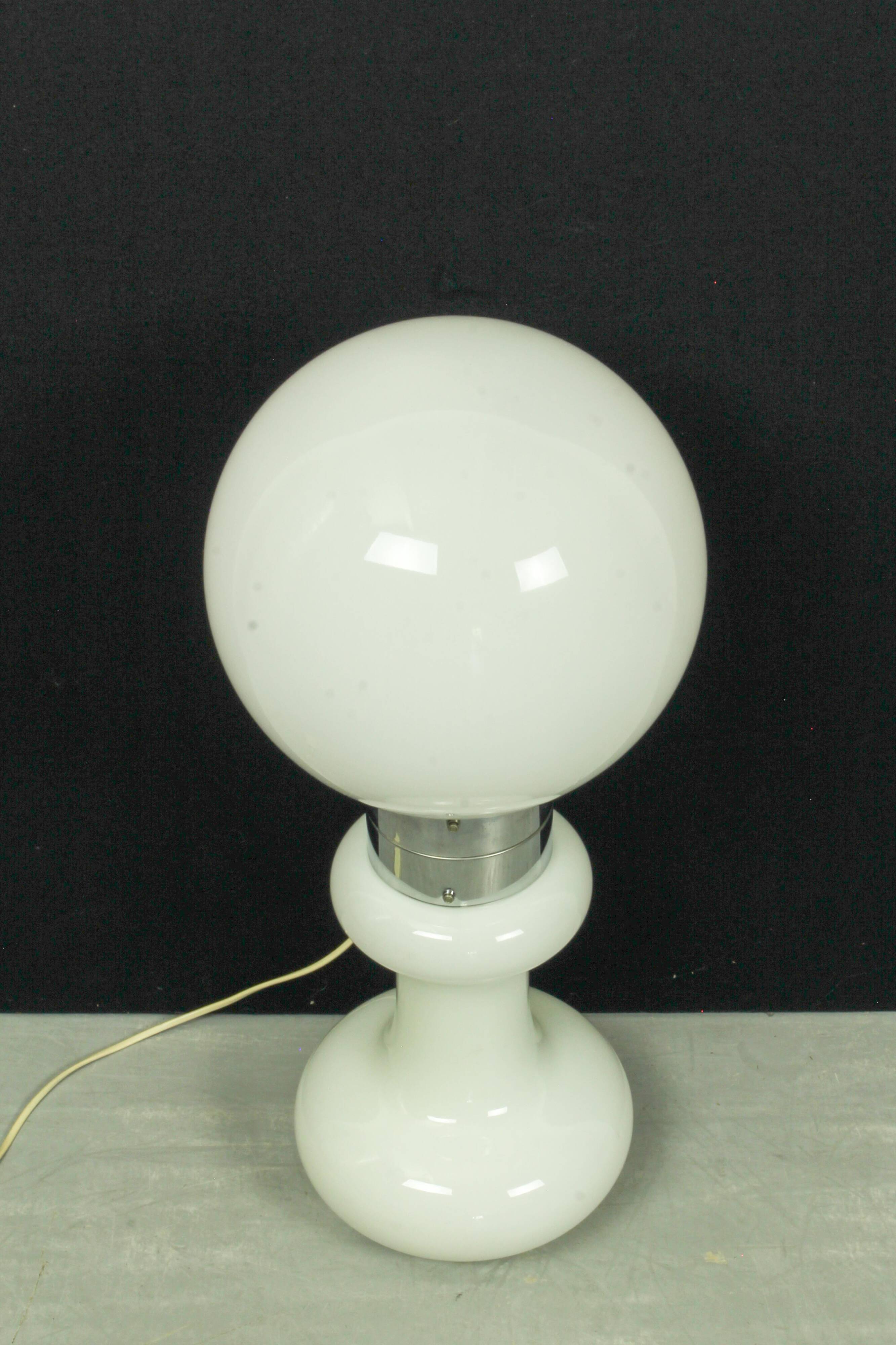 Lampadaire Mid-Century Carlo Nason « Birillo » pour AV Mazzega, Italie 1960