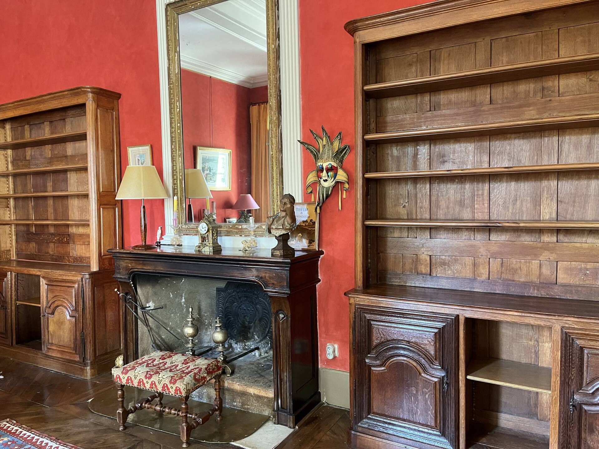 Pair of large oak bookshelves in louis-philippe style