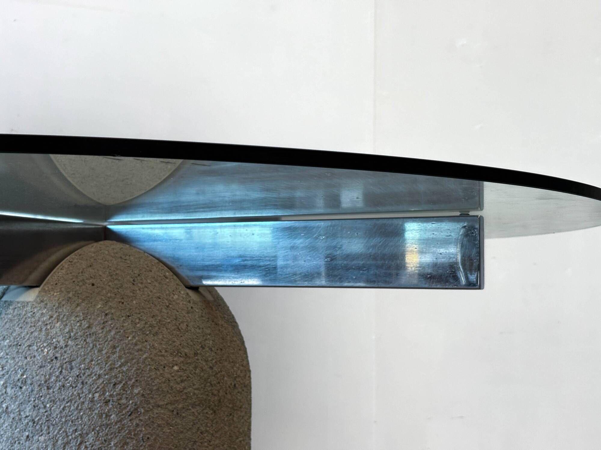 Italian brutalist dining table by Giovanni Offredi for Saporiti Italy