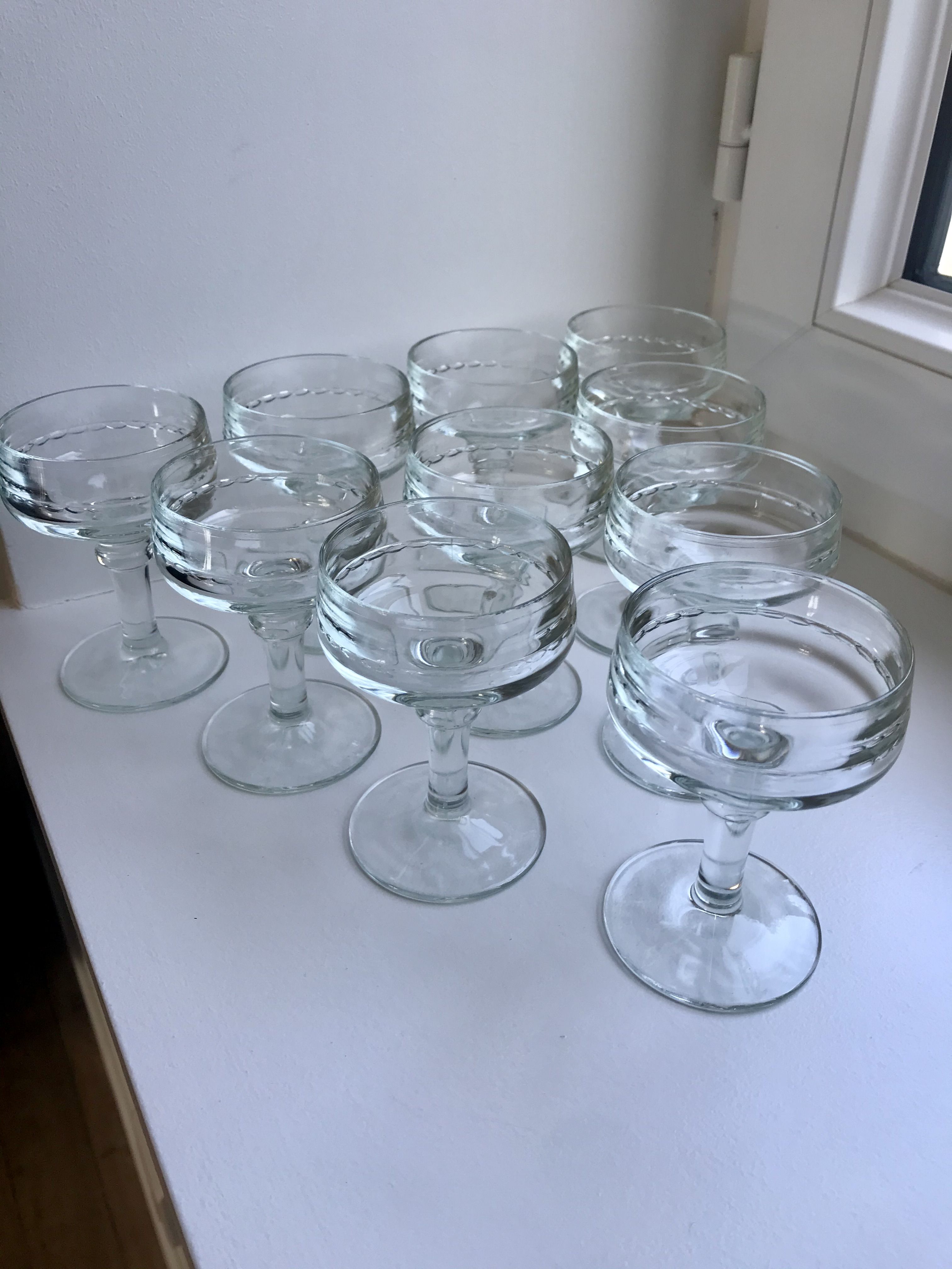 Set of 10 glasses with molded glass bar legs in 70s