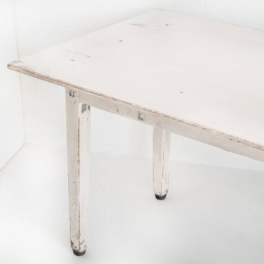 Large workshop table waxed with beeswax. Vintage. France 50s.
