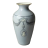 Porcelain vase style louis XVI signature shamrock with 4 sheets medallion