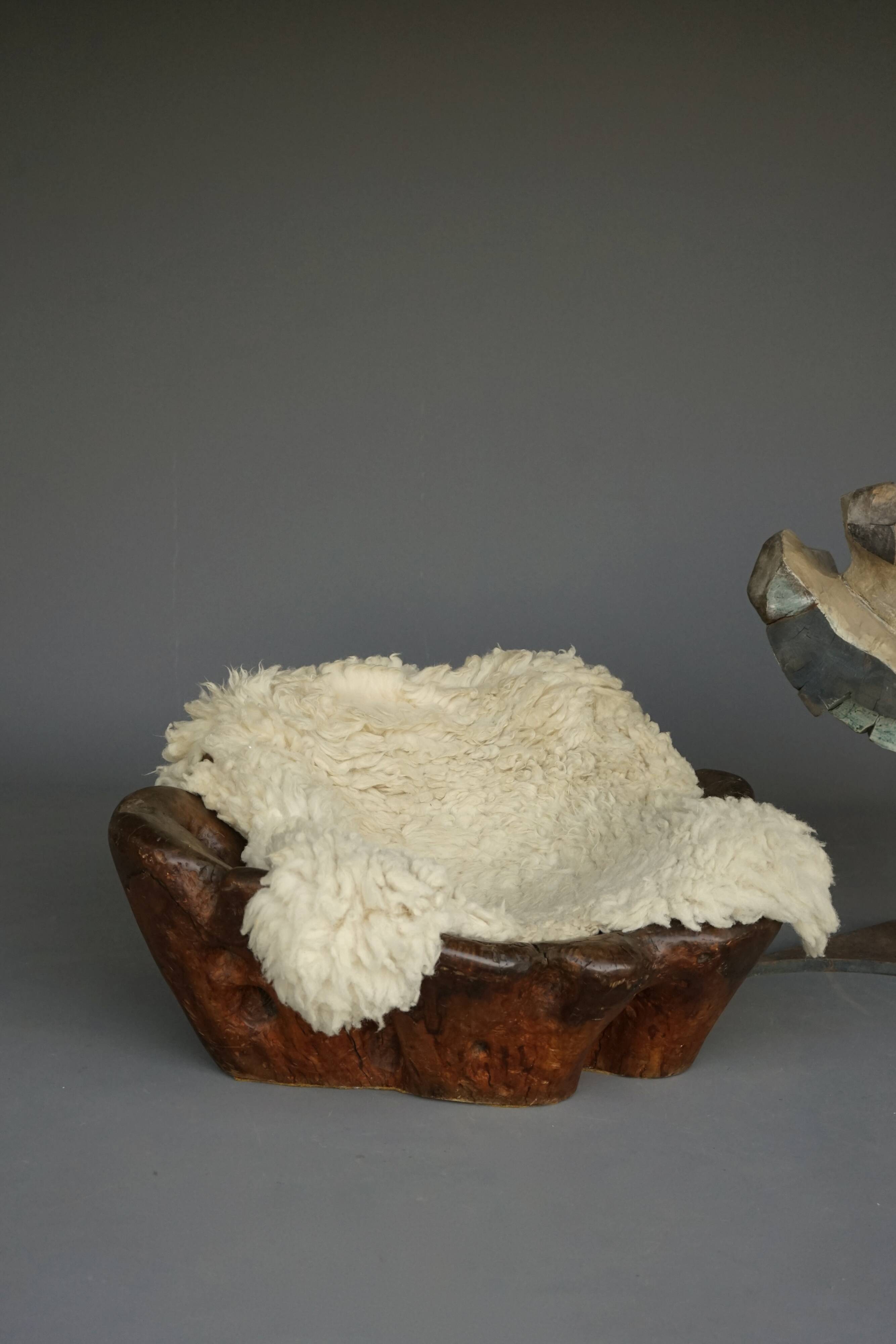 Sculptural Burl wood Low Lounge Chair. 1970s