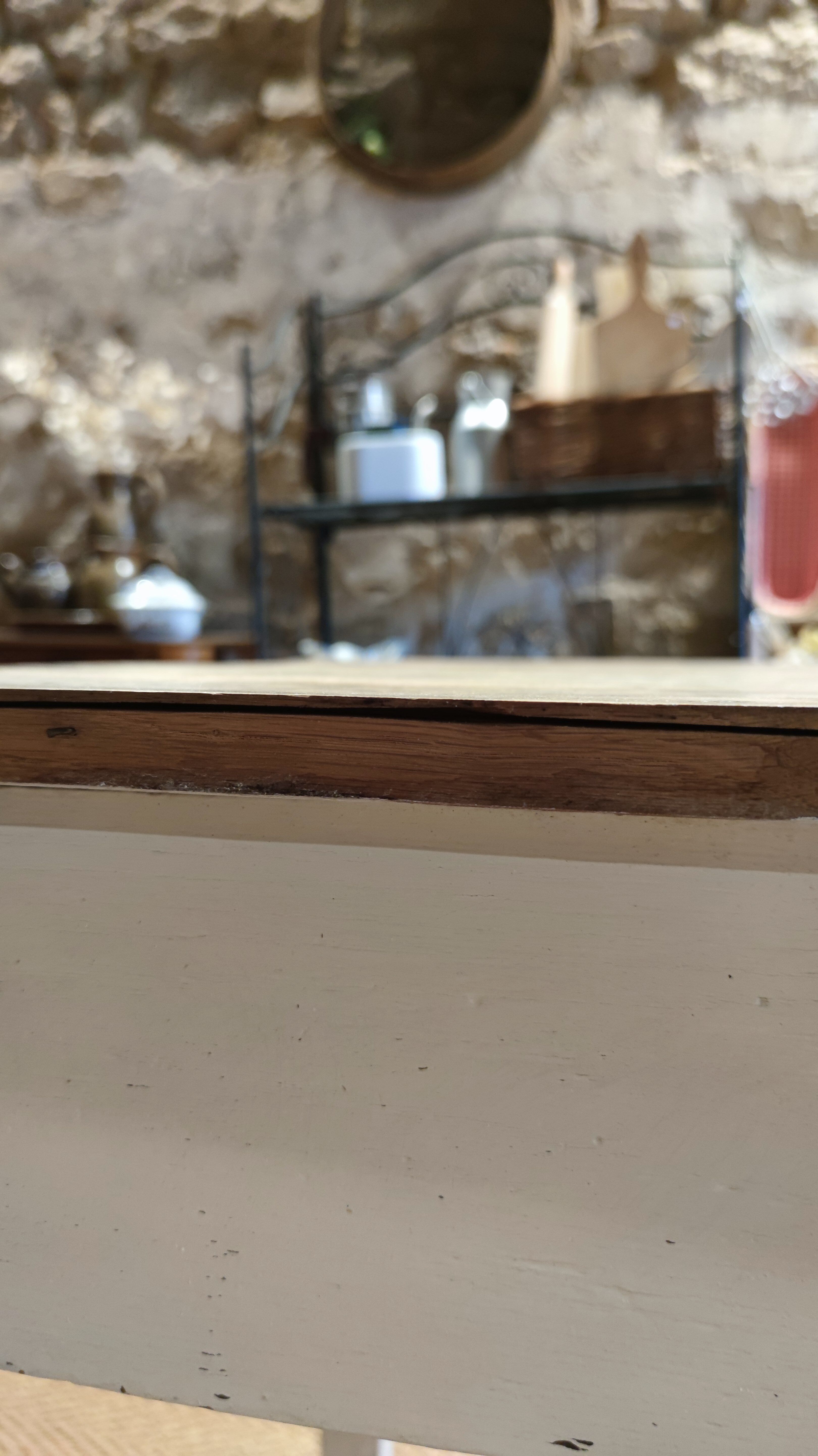 Farm table