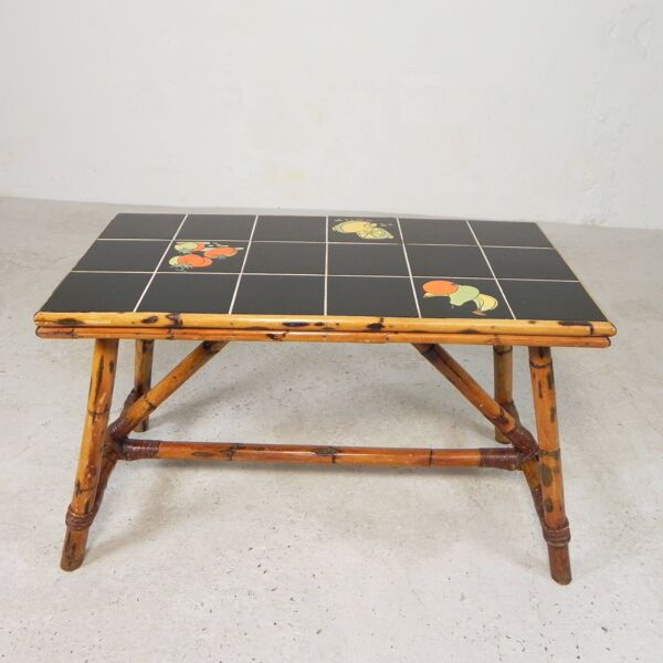 Table basse en rotin et bambou avec carreaux, table à carreaux, années 1950