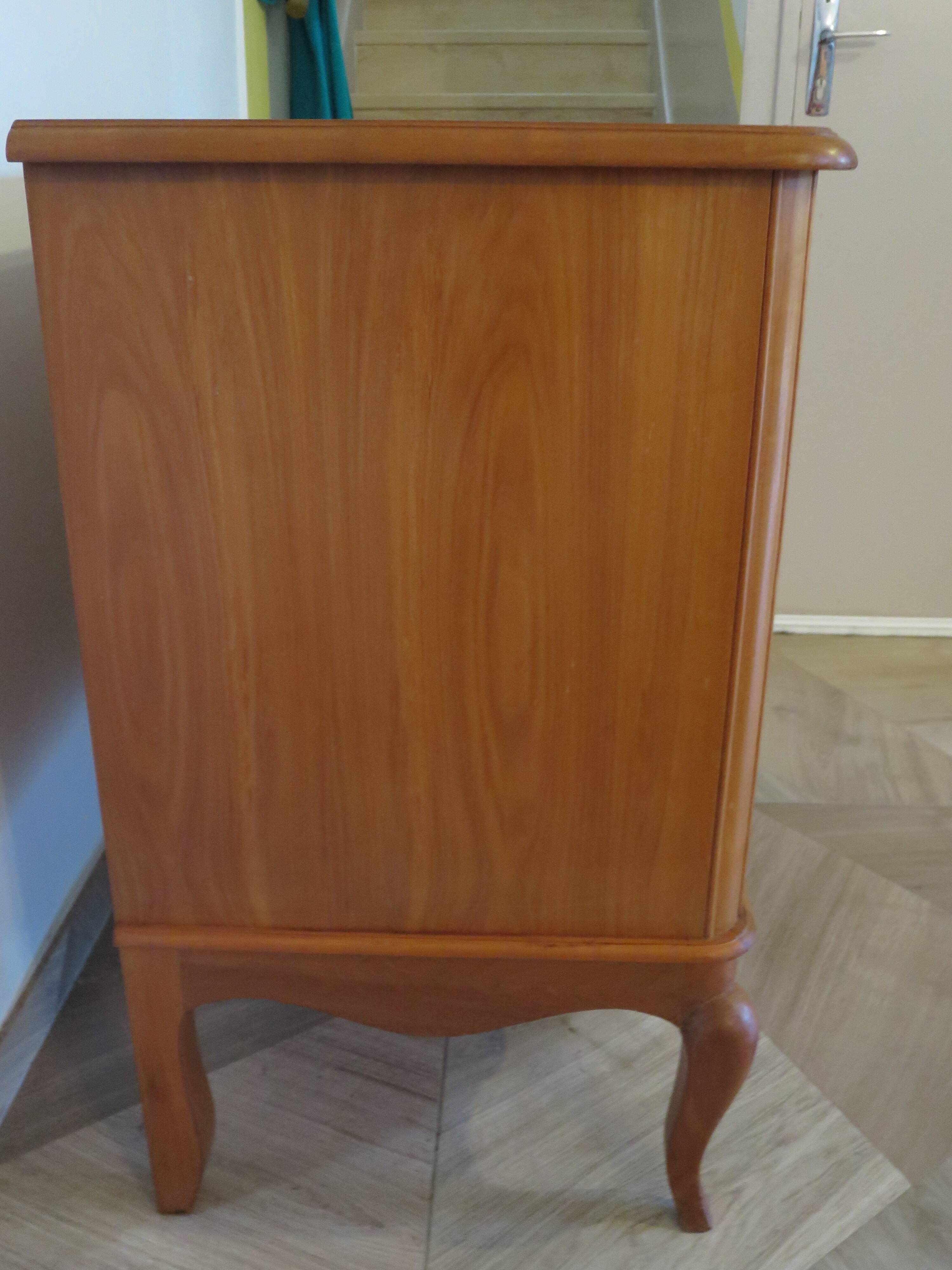 Louis XV style 3-drawer chest of drawers in solid wood