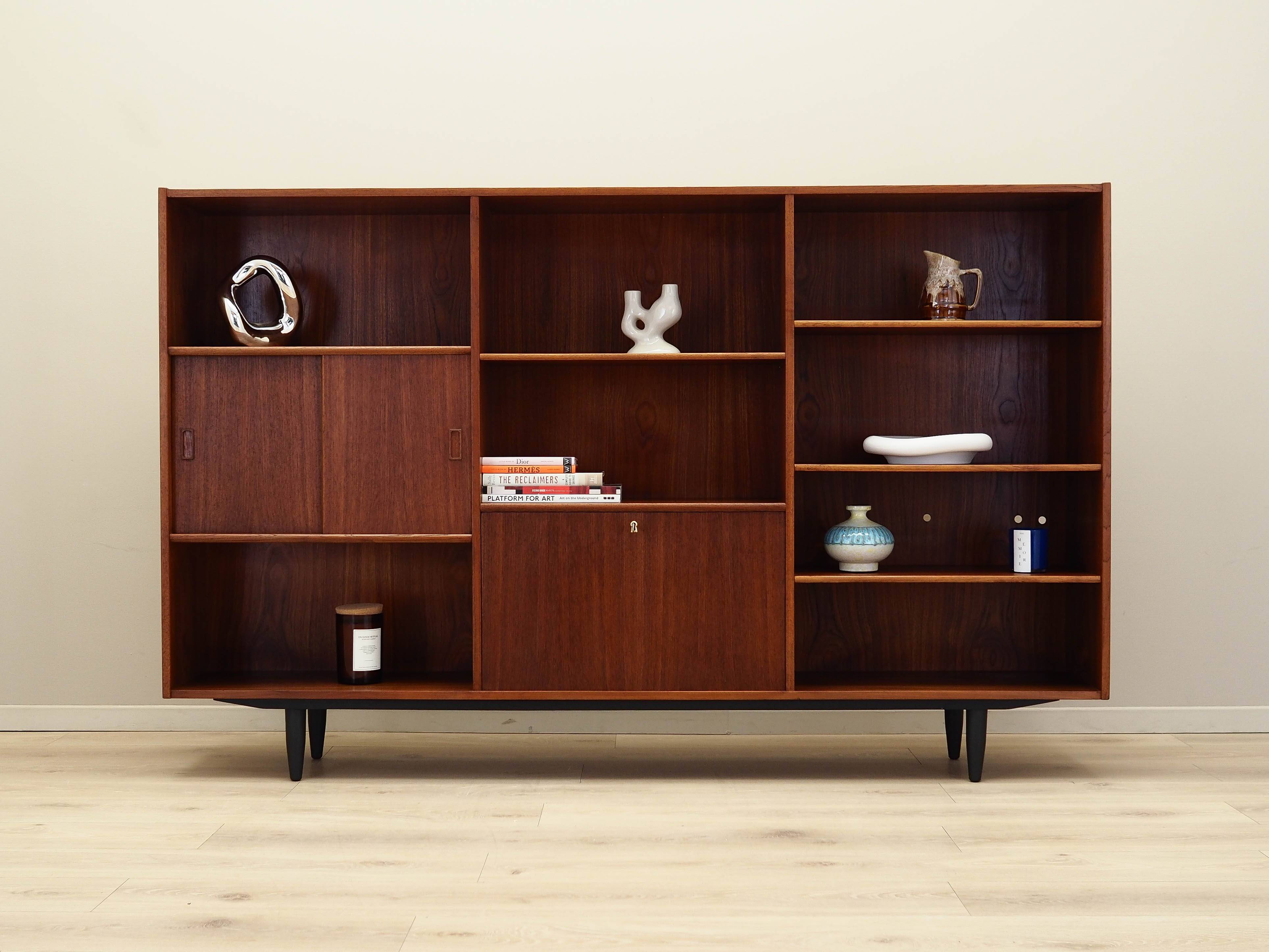 Teak bookcase, Danish design, 1970s, production: Kjeld Bundgard