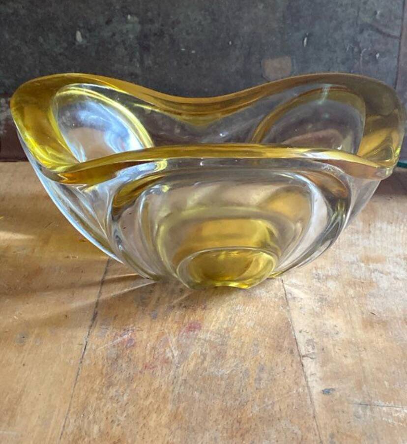 Vintage Murano glass fruit bowl from the 60s
