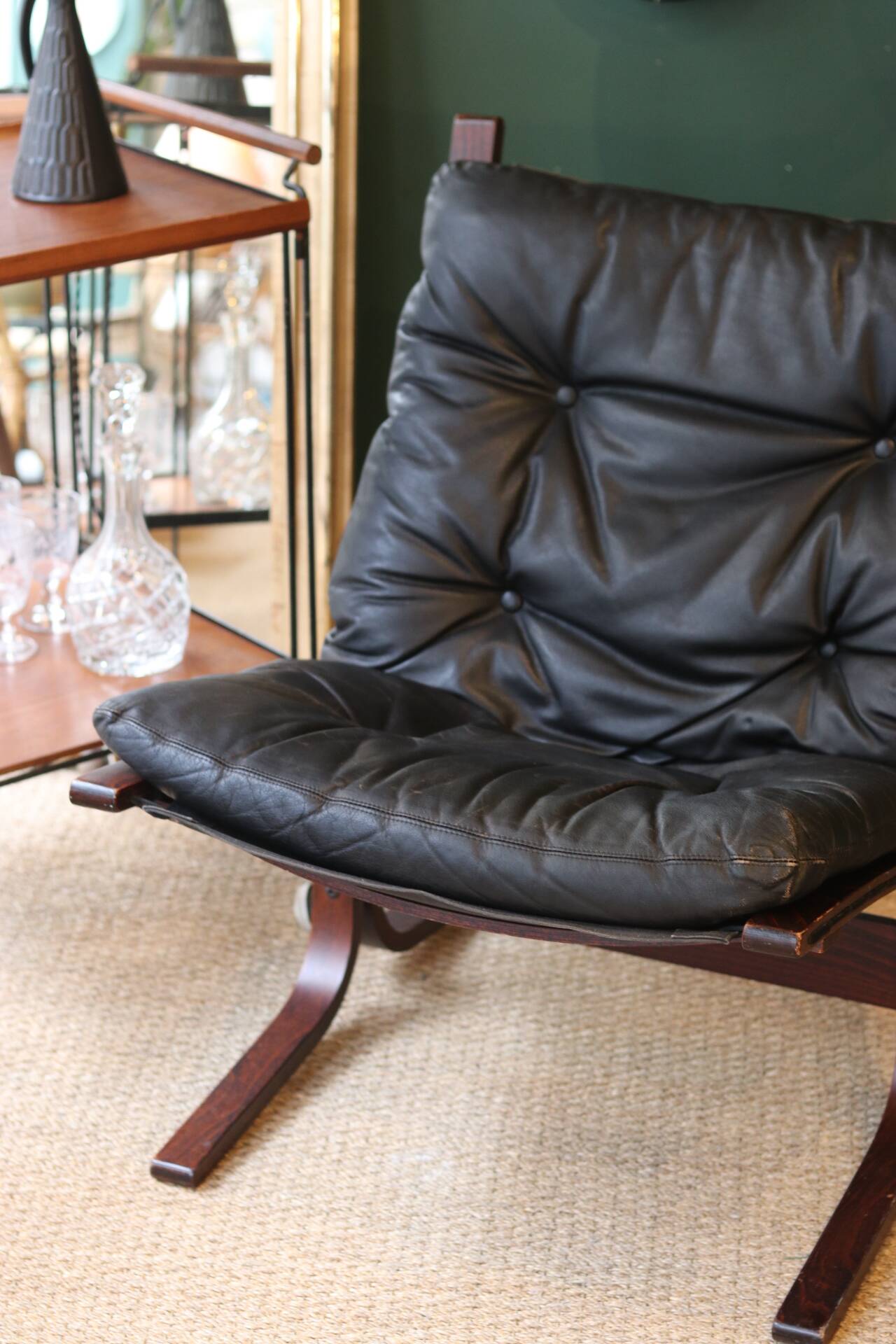 Fauteuil Siesta, Ingmar Relling, cuir noir