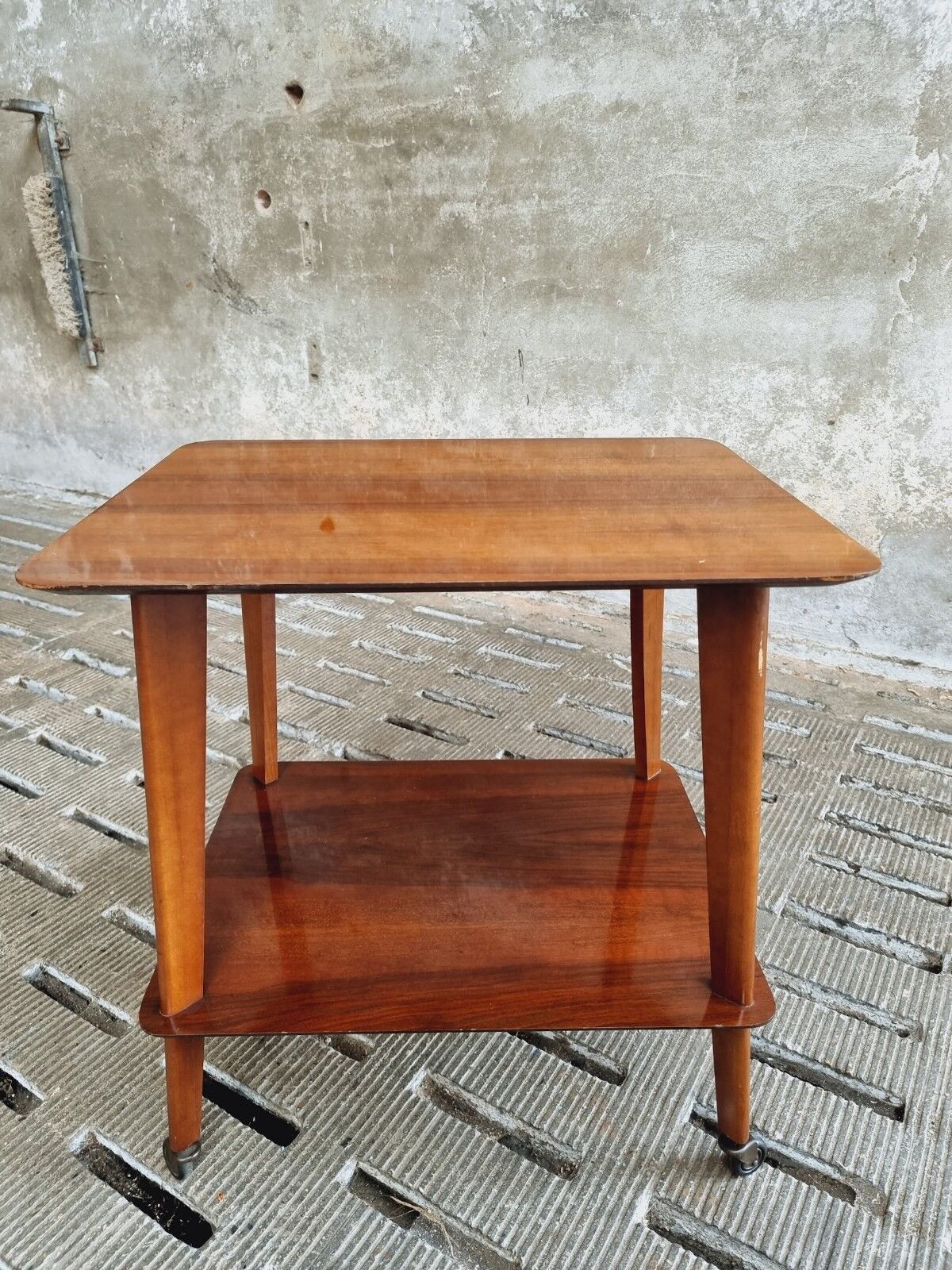 Retro trolley teak design 50s side table