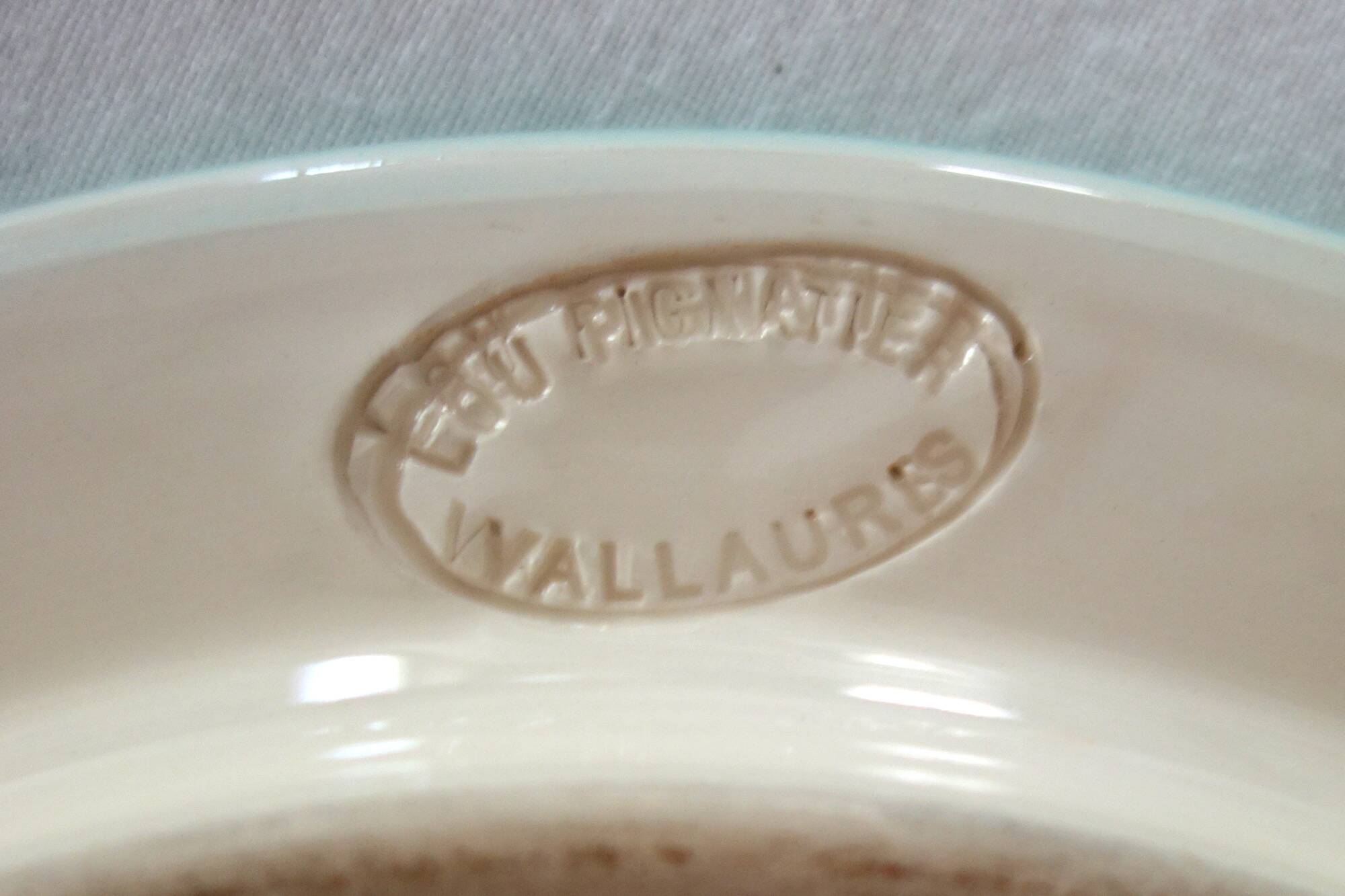 Assiette en céramique Lou Pignatier, Vallauris