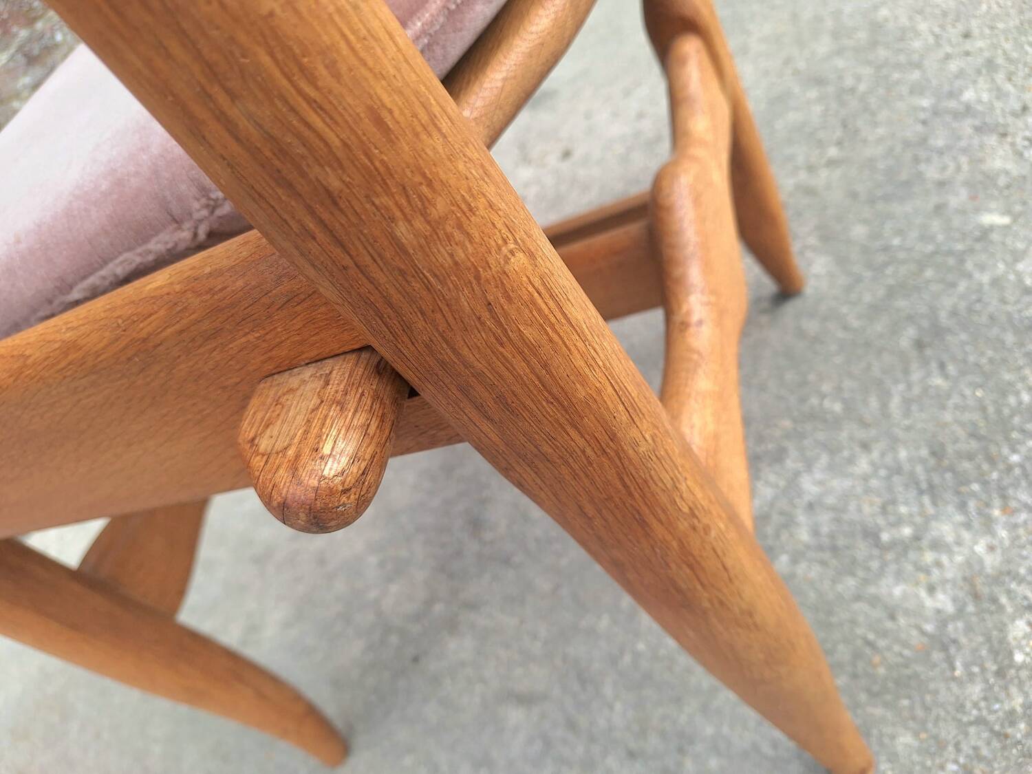 Set of 4 Guillerme and Chambron Charlotte model chairs, vintage seats