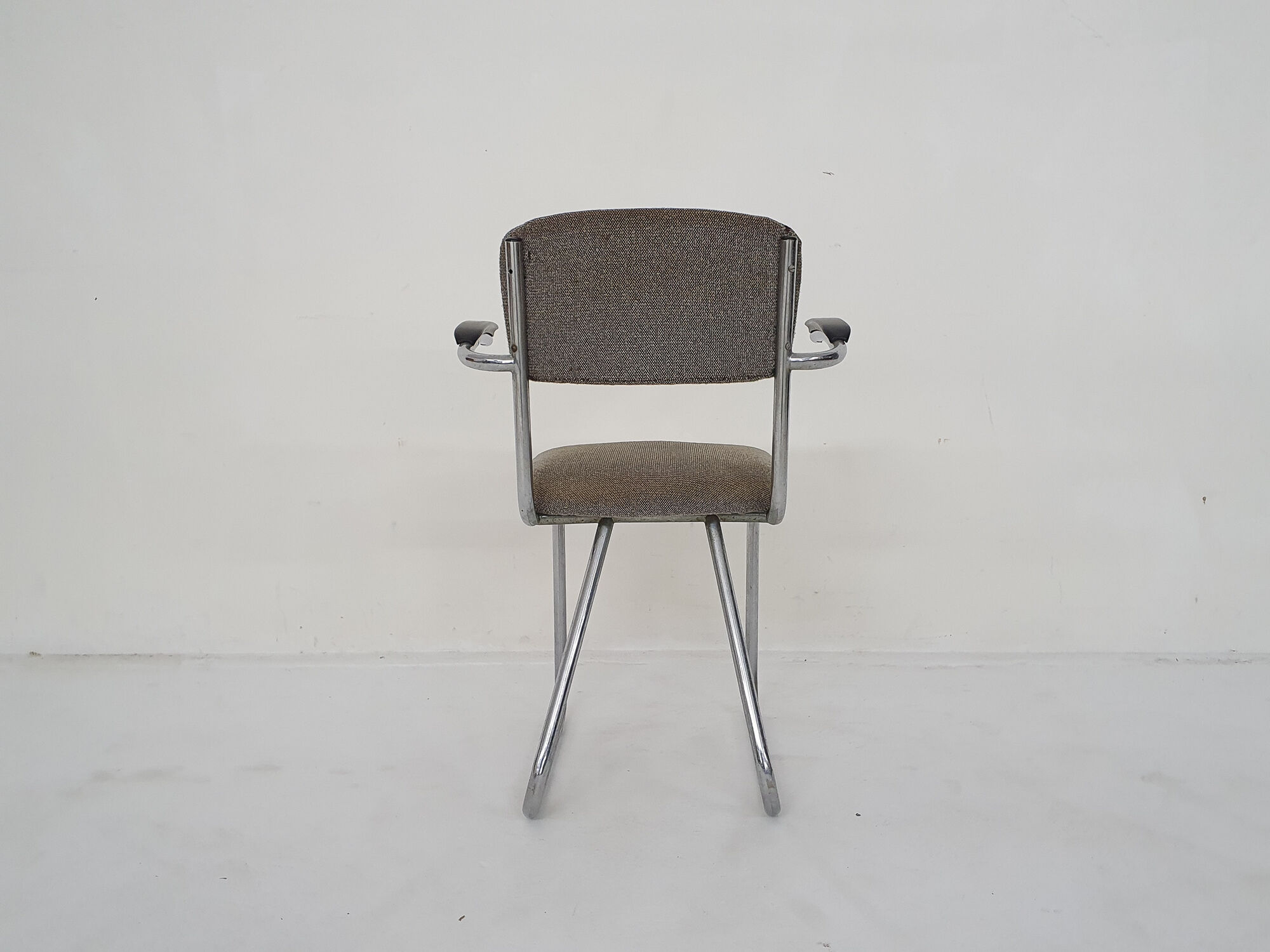 Gispen dining chair with tubular frame, model 212, The Netherlands 1950's