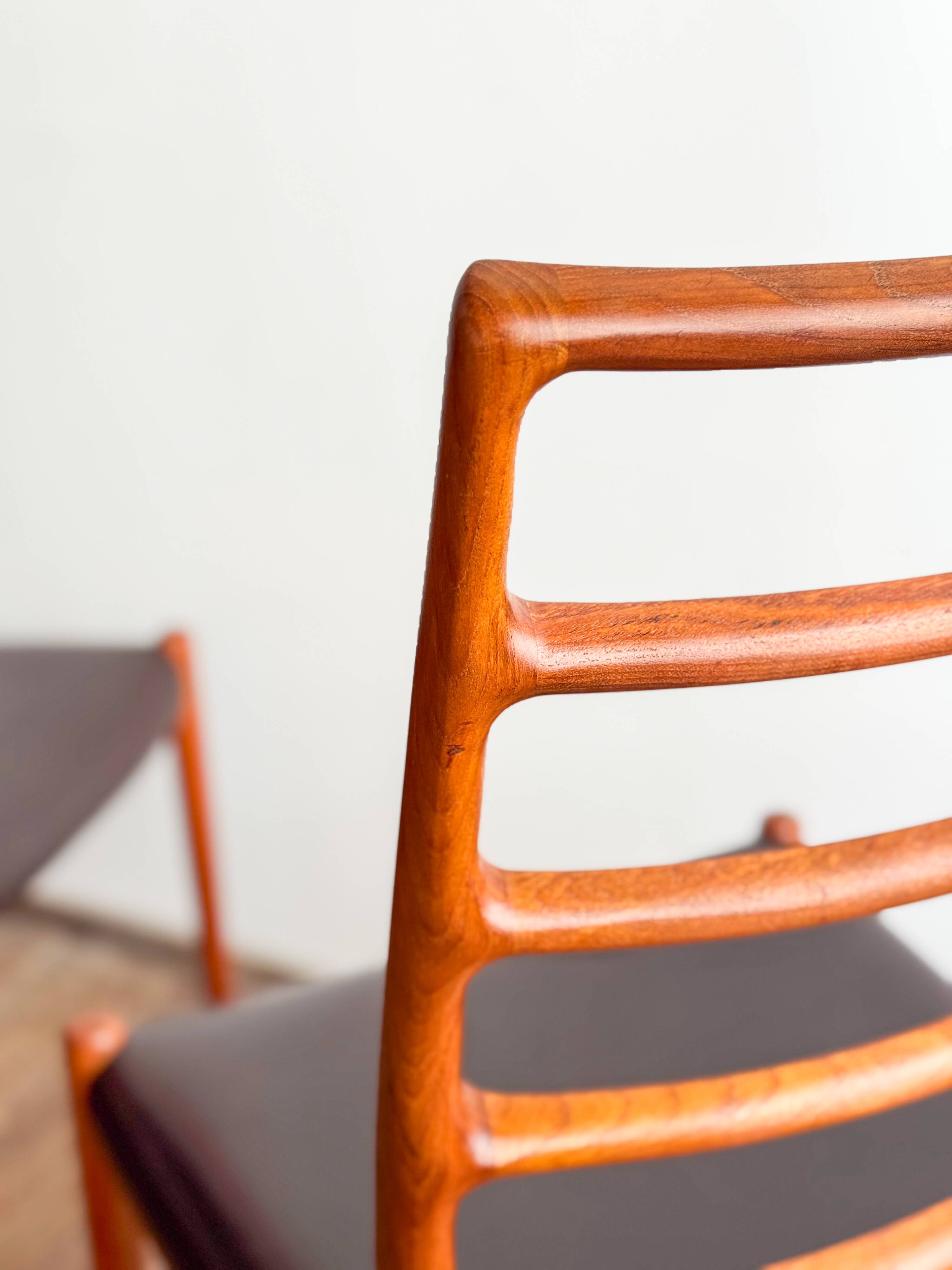 Ensemble de 6 chaises modèle 82 en teck par Niels O. Møller, Danemark