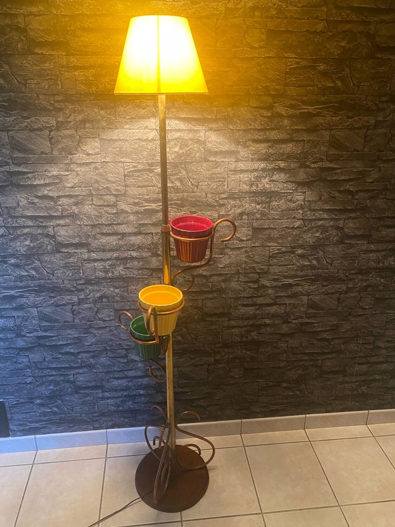 Very beautiful vintage plant stand lamp