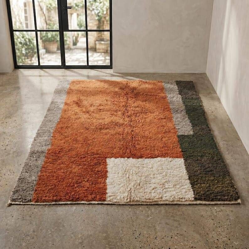 Handwoven traditional artisan rug 2/3 m
