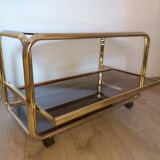 Mobile bar on wheels