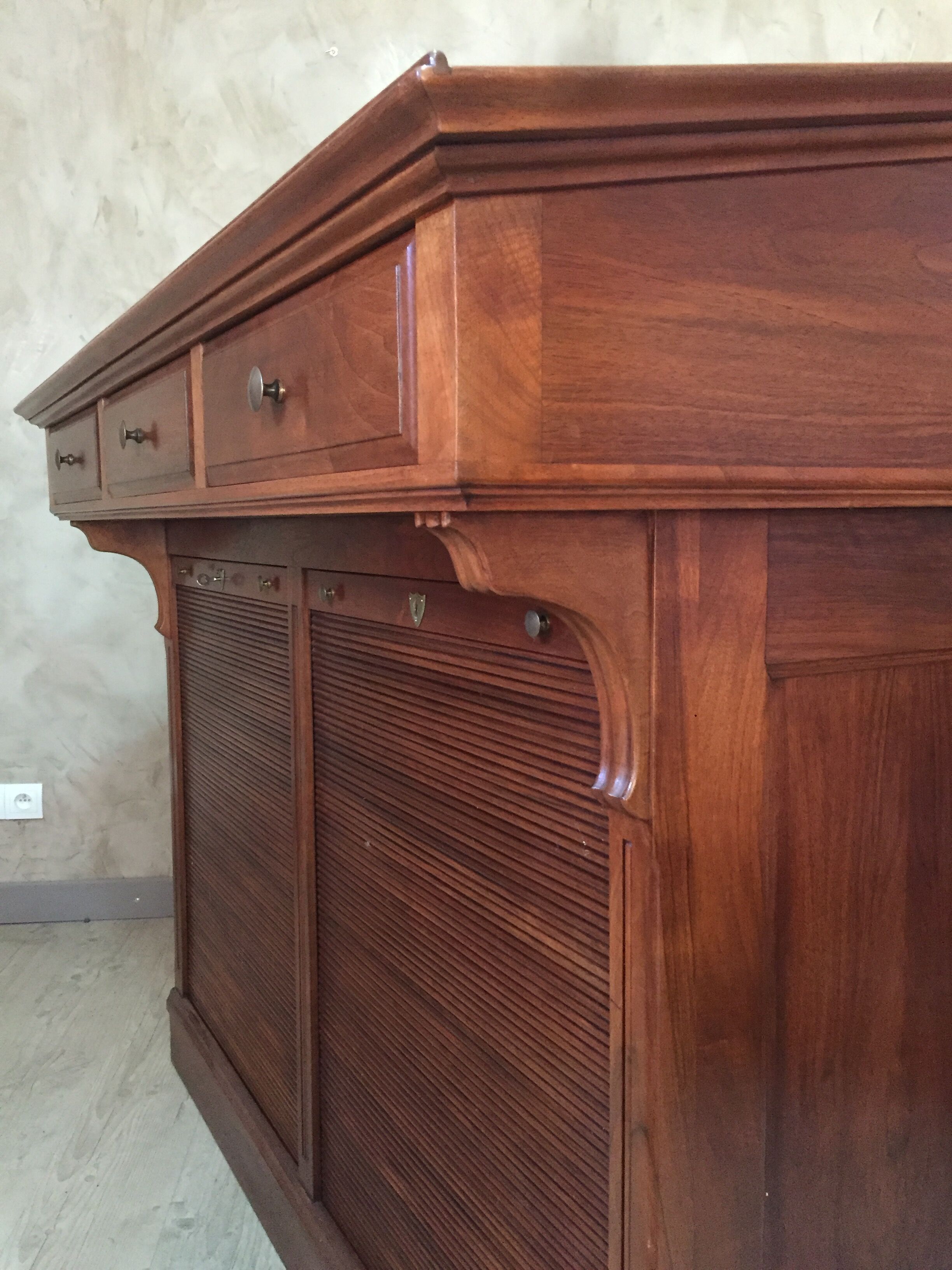 Notary cabinet in walnut 1920