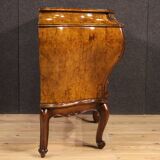 Elegant 20th century Venetian dresser