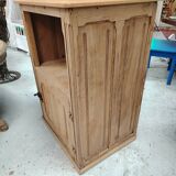 Old Wooden Icebox Stripped – 1930