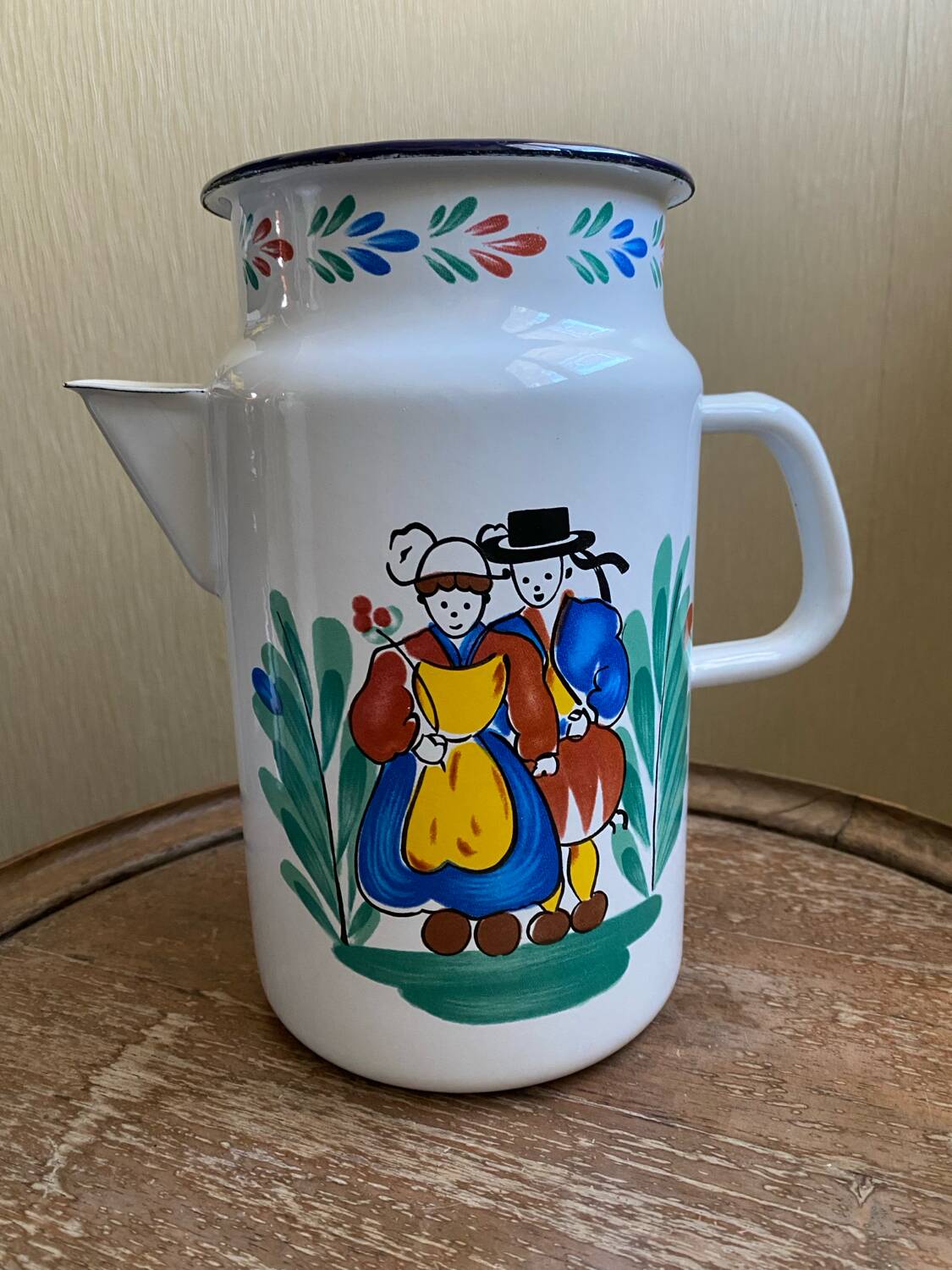 Grand, piché, par/cafetière folklore, breton vintage en émail