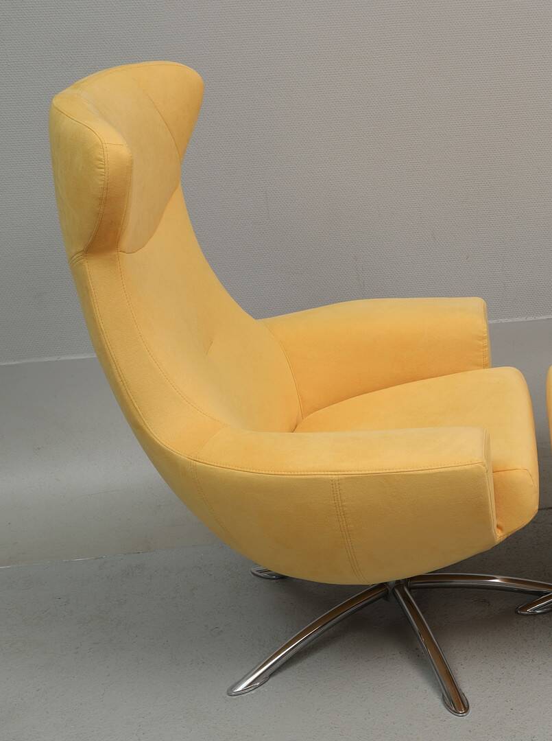 Balou armchair and footrest