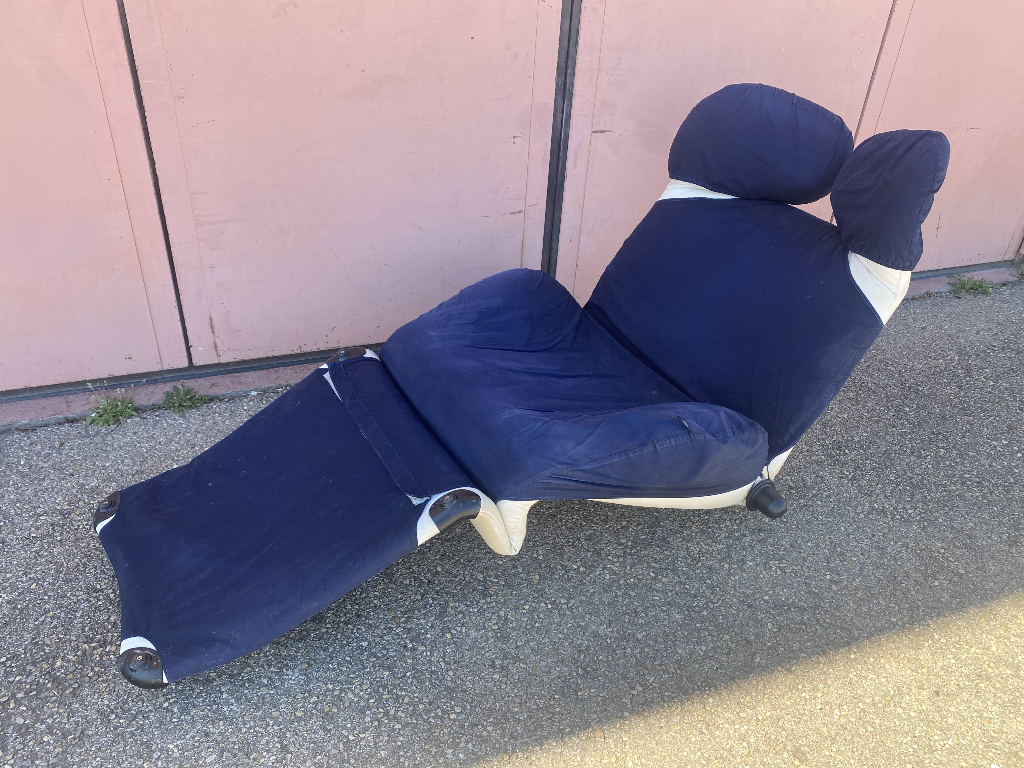 Wink Armchair By Toshiyuki Kita for cassina -