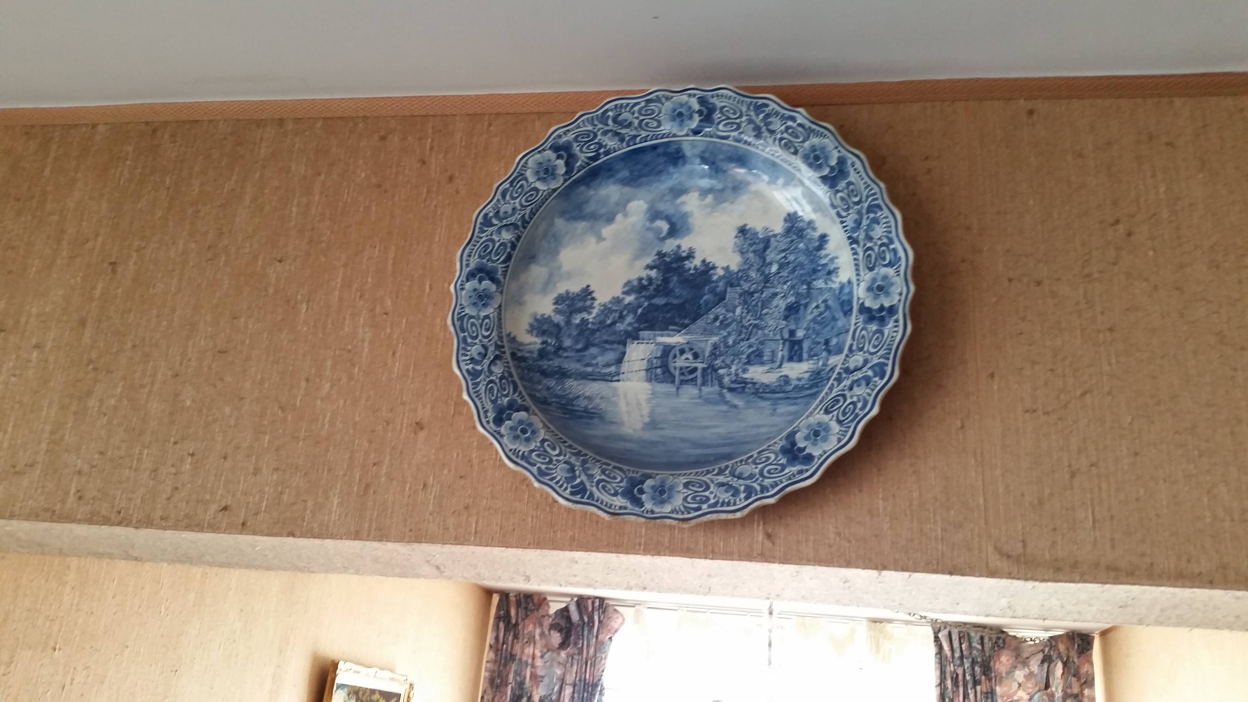 Delft Ram decorative wall plate