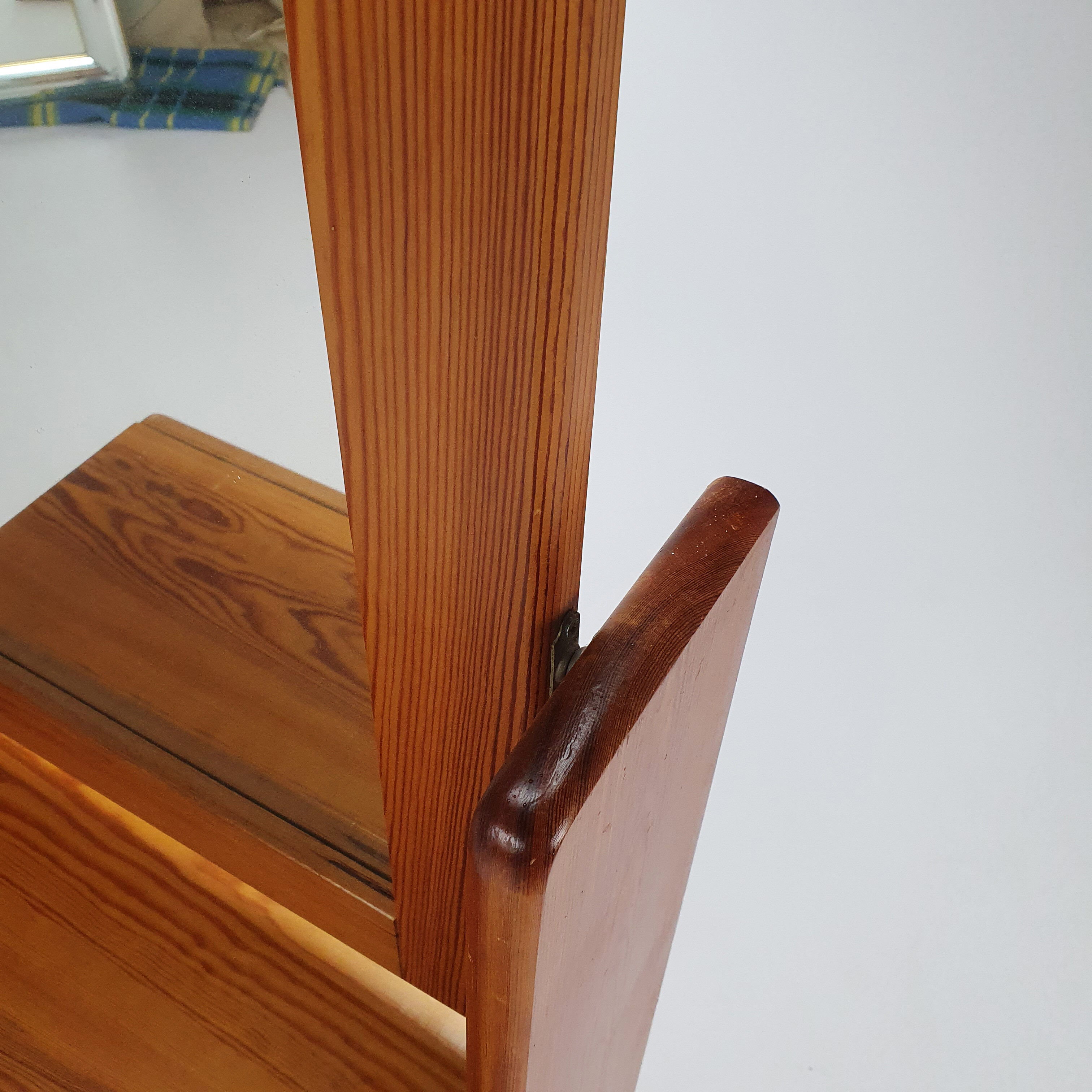 Maison regain pine dresser, 1970s