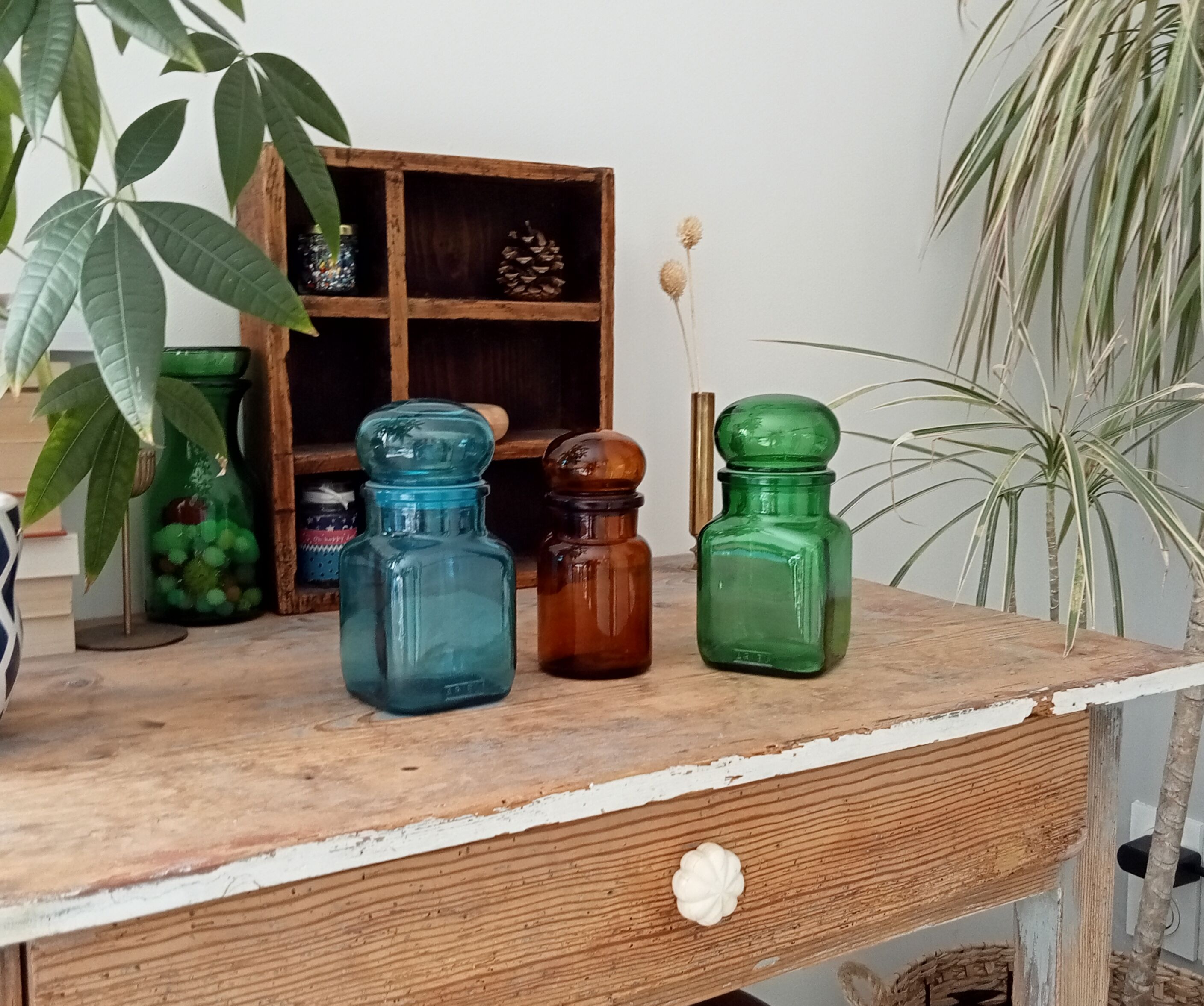 Set of 3 vintage jars 70s