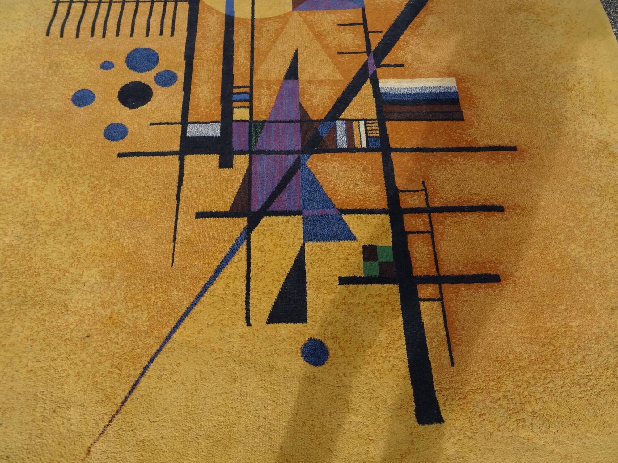 Large wool rug in Kandinsky design from the 80s.