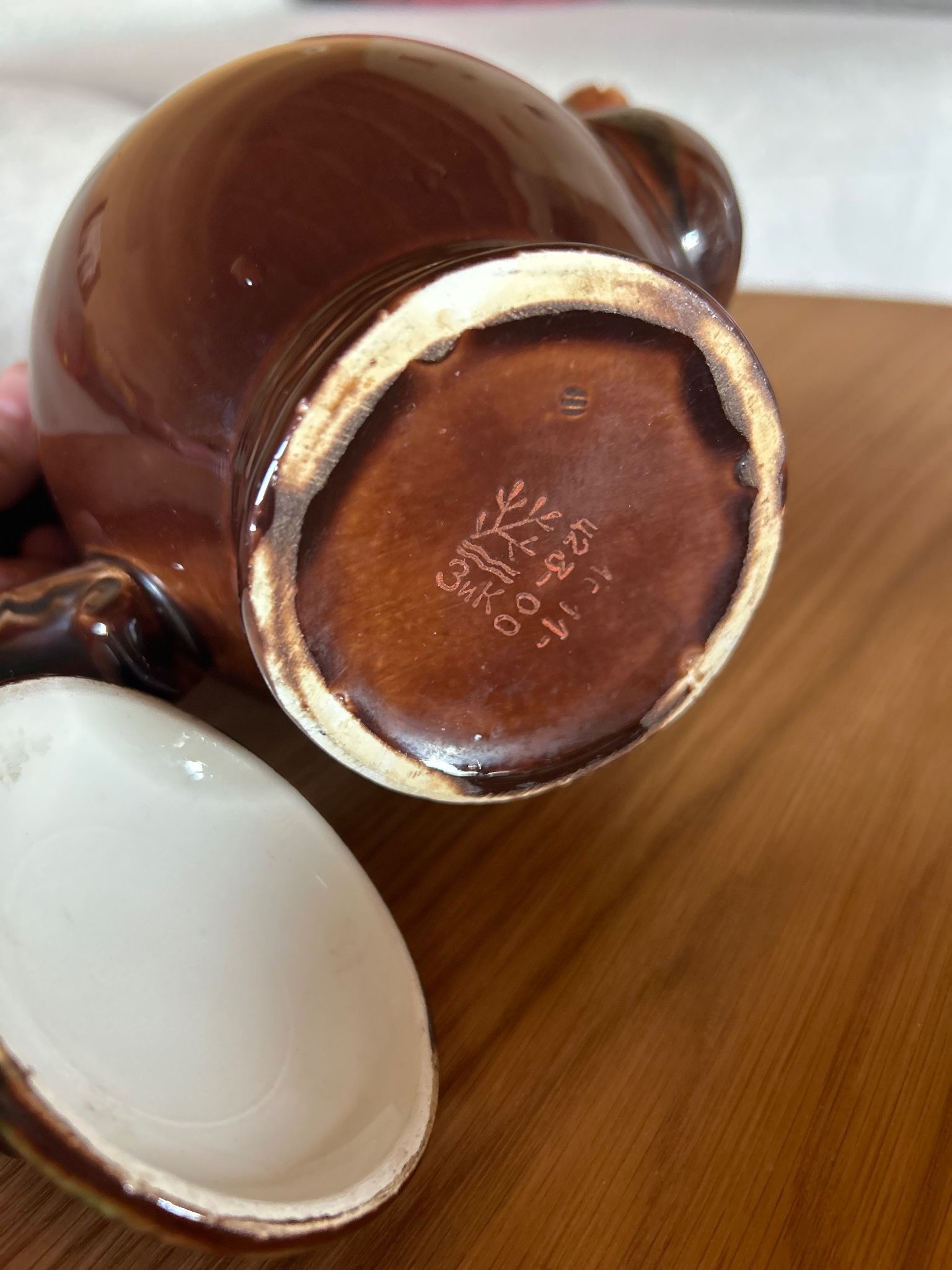 Large jug / enamelled earthenware teapot with a flambé glaze — Soviet design