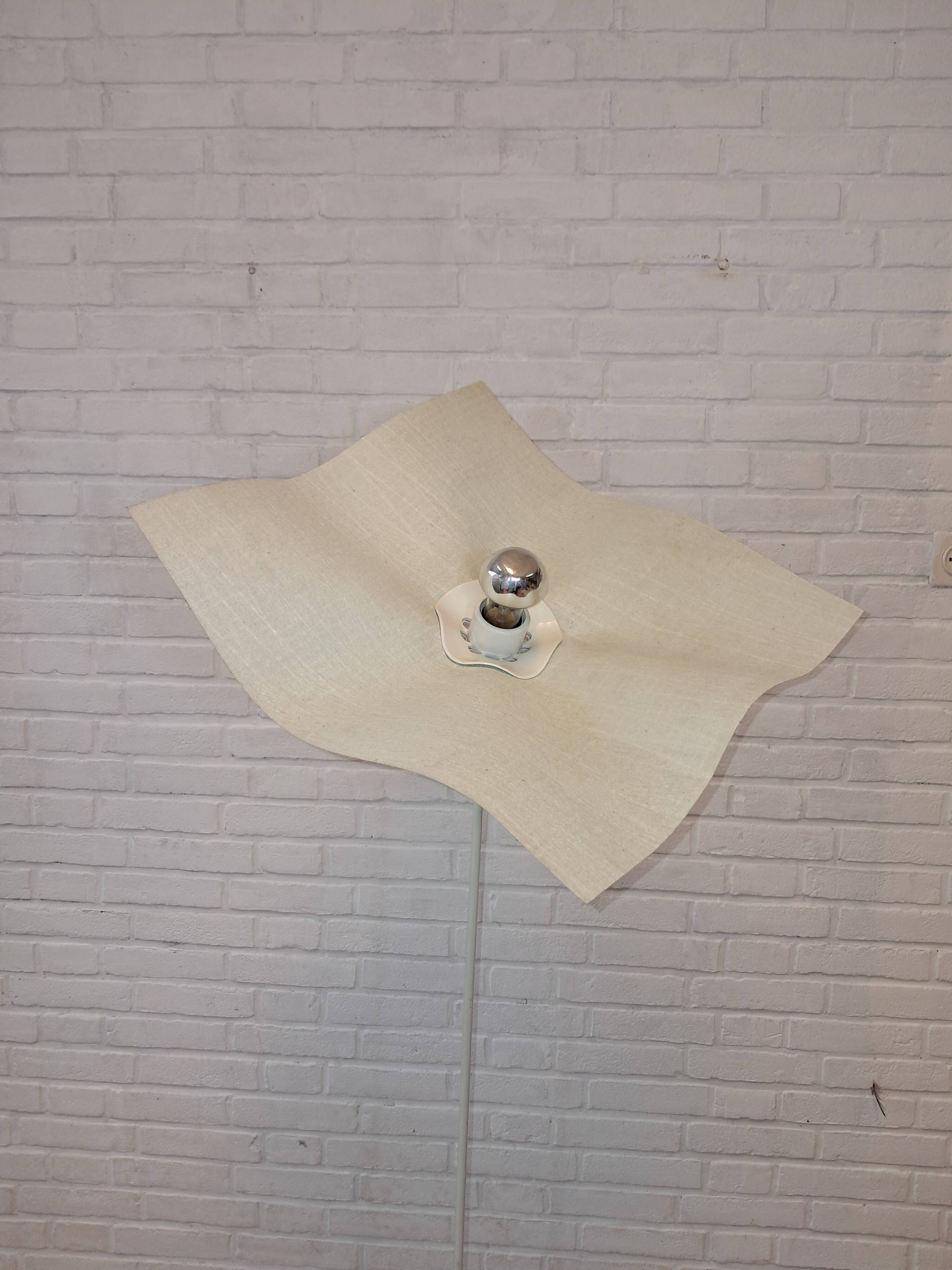Aera floor lamp, Artemide, Mario Bellini