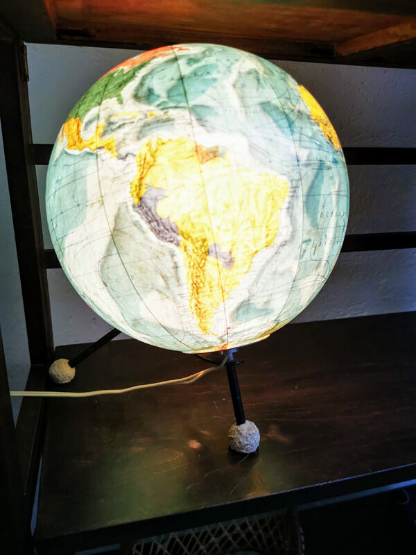 Earth globe tripod Taride glass 1966