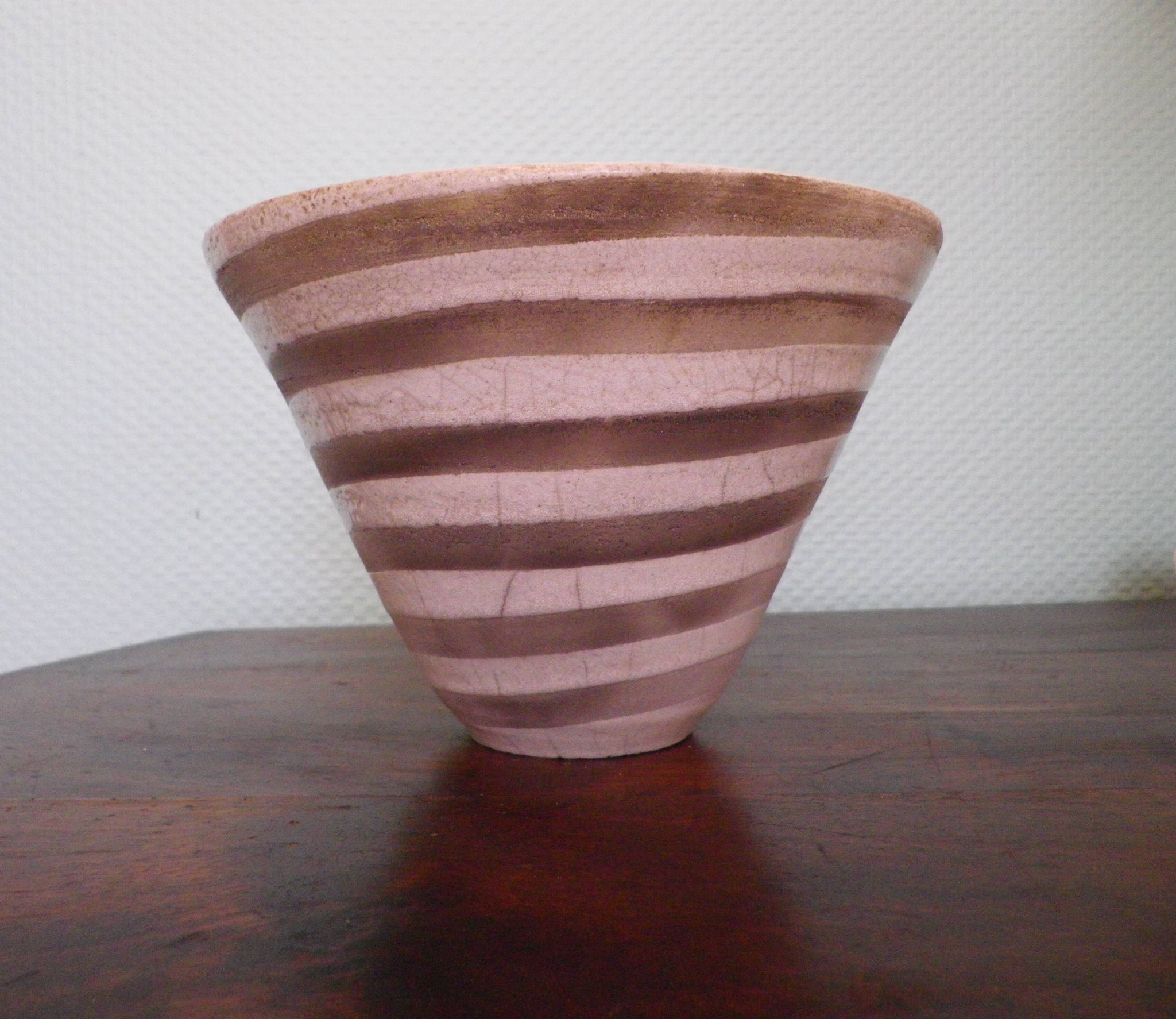 Poterie artisanale, porte-plantes, Raku