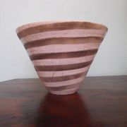 Poterie artisanale, porte-plantes, Raku