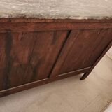 Commode en acajou, plaqué acajou et plateau en marbre noir