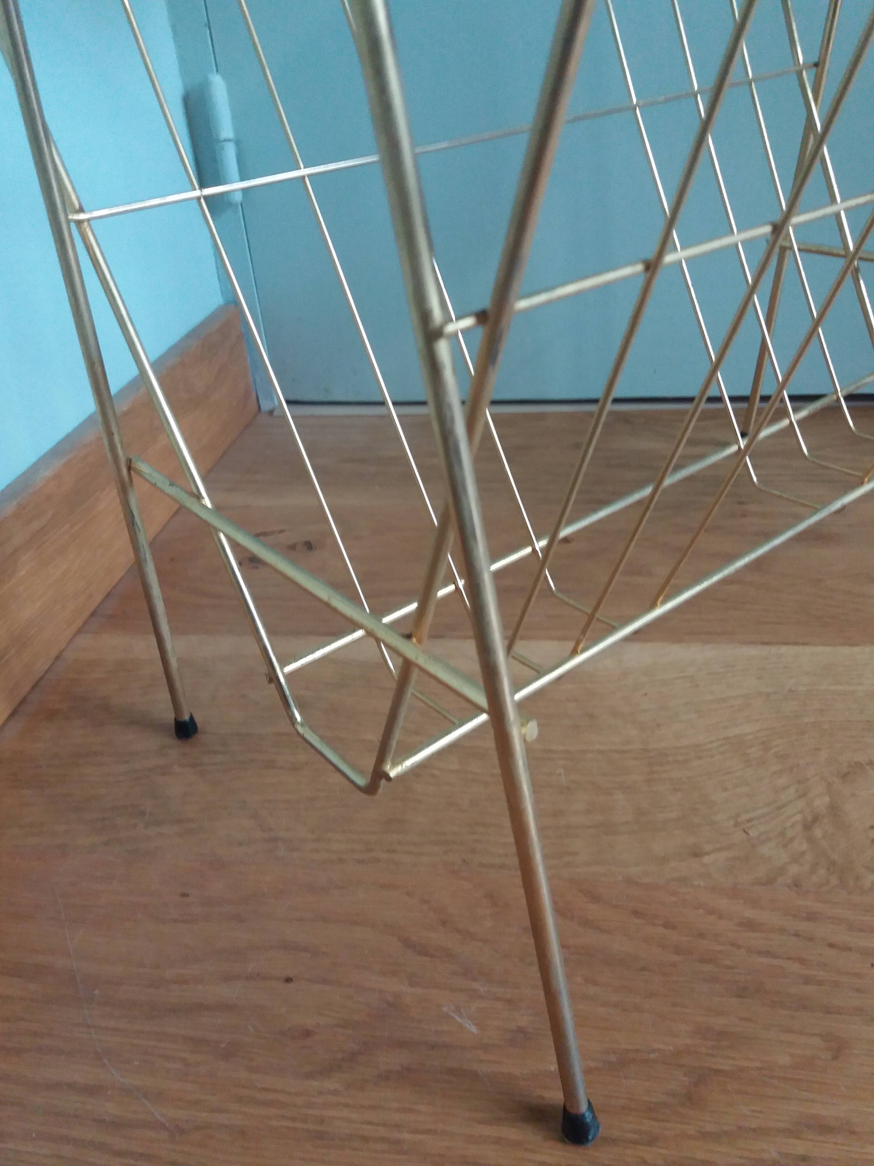 Saddle magazine holder