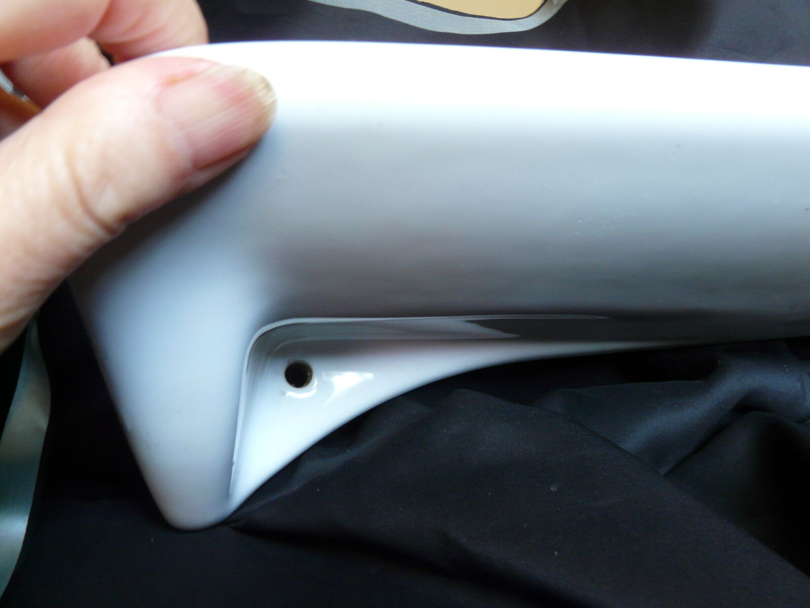 Porcelain sink shelf