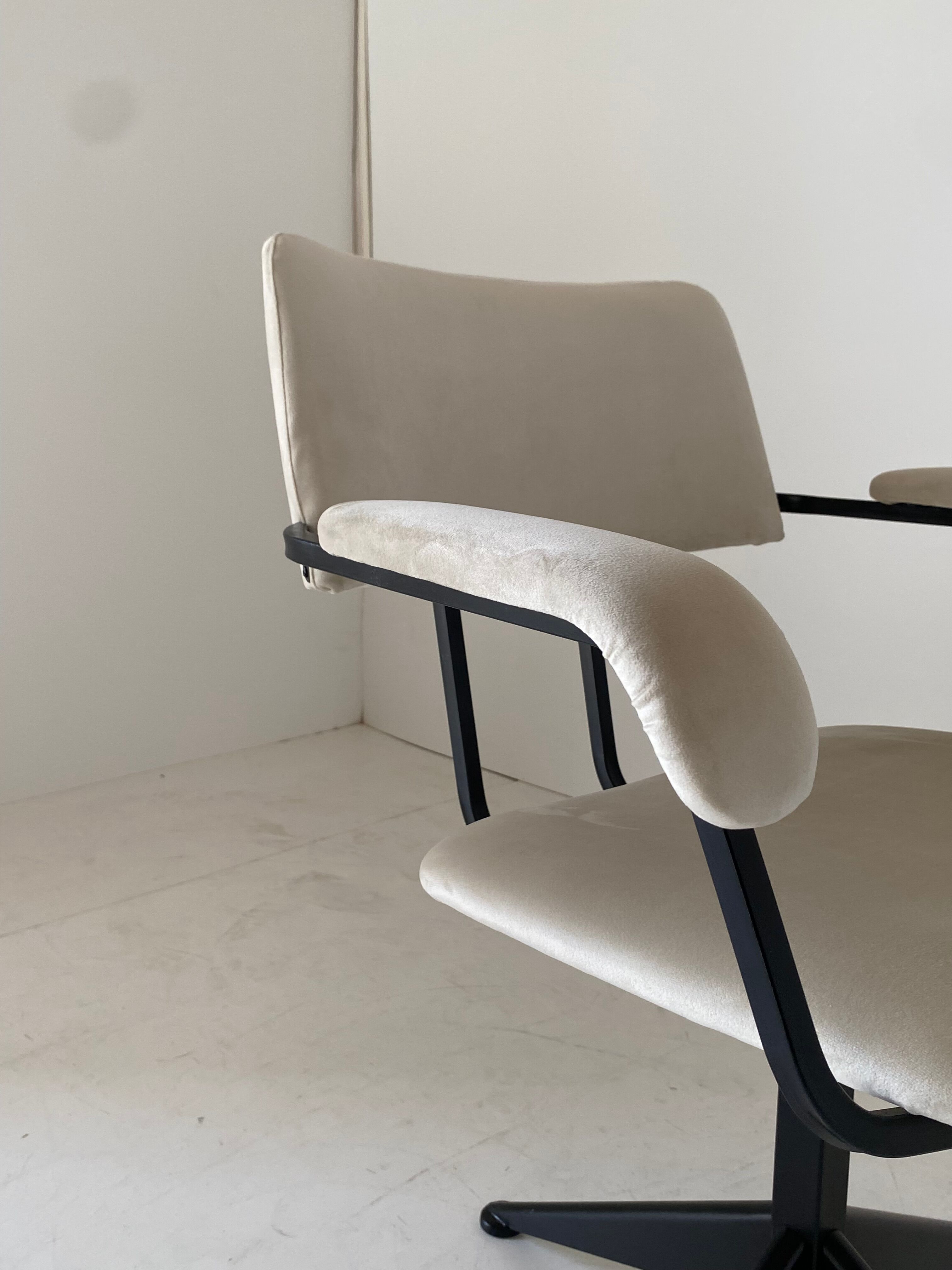 1960s vintage swivel velvet desk chair