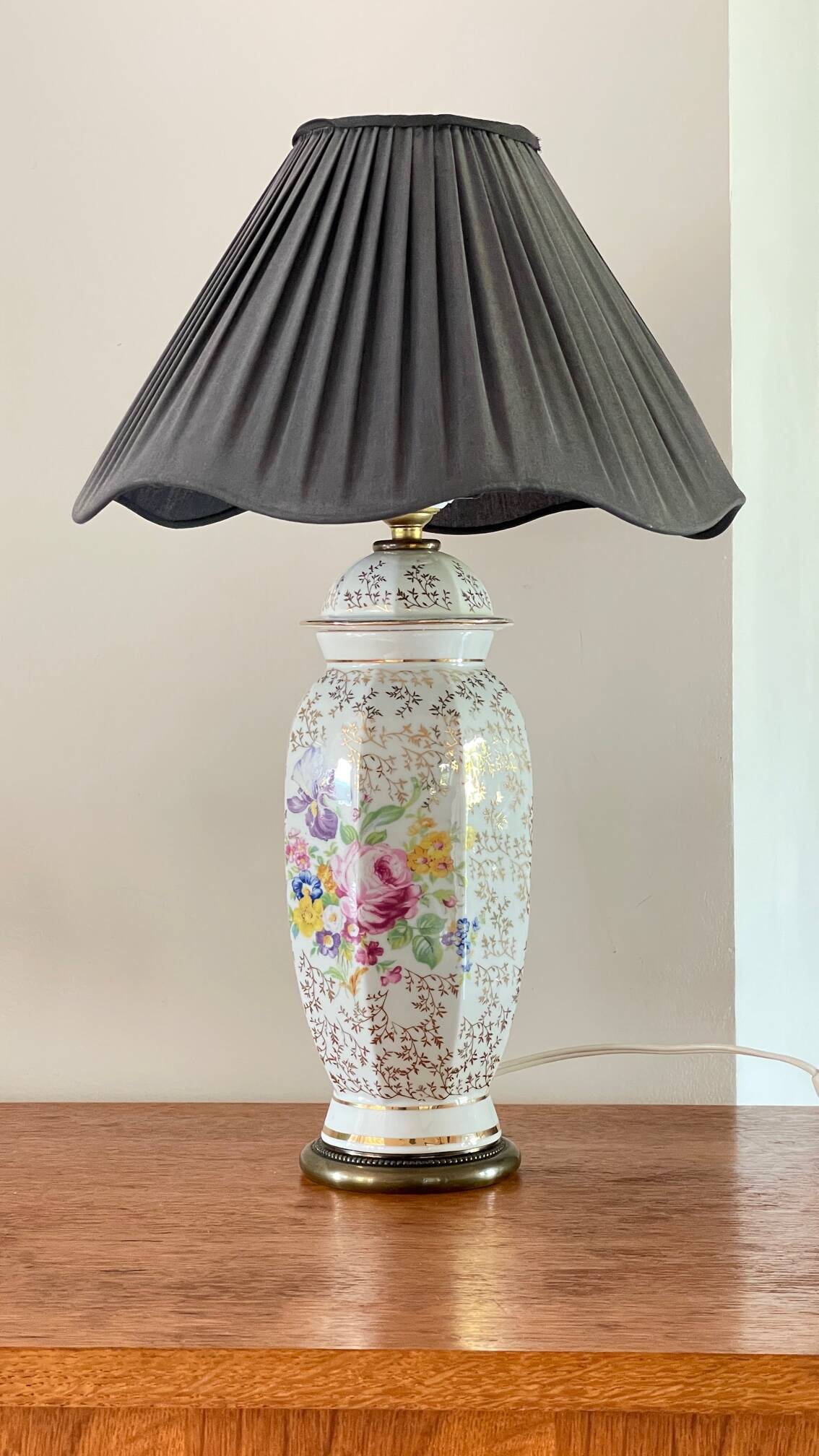 LAMP Porcelain from LIMOGES France