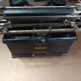 Old Royal NY USA typewriter 1930