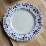 Large Ribeauville presentation plate from Sarreguemines