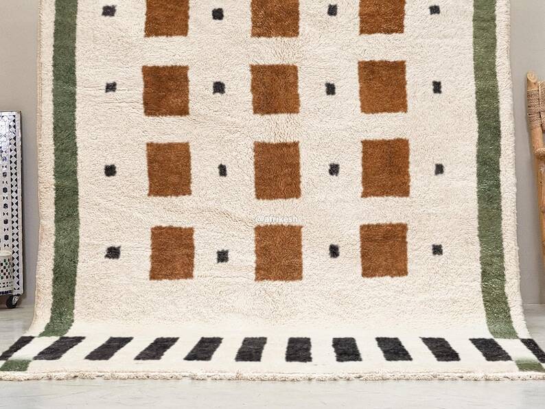 Luxury Handmade Rug 250cm x 200cm