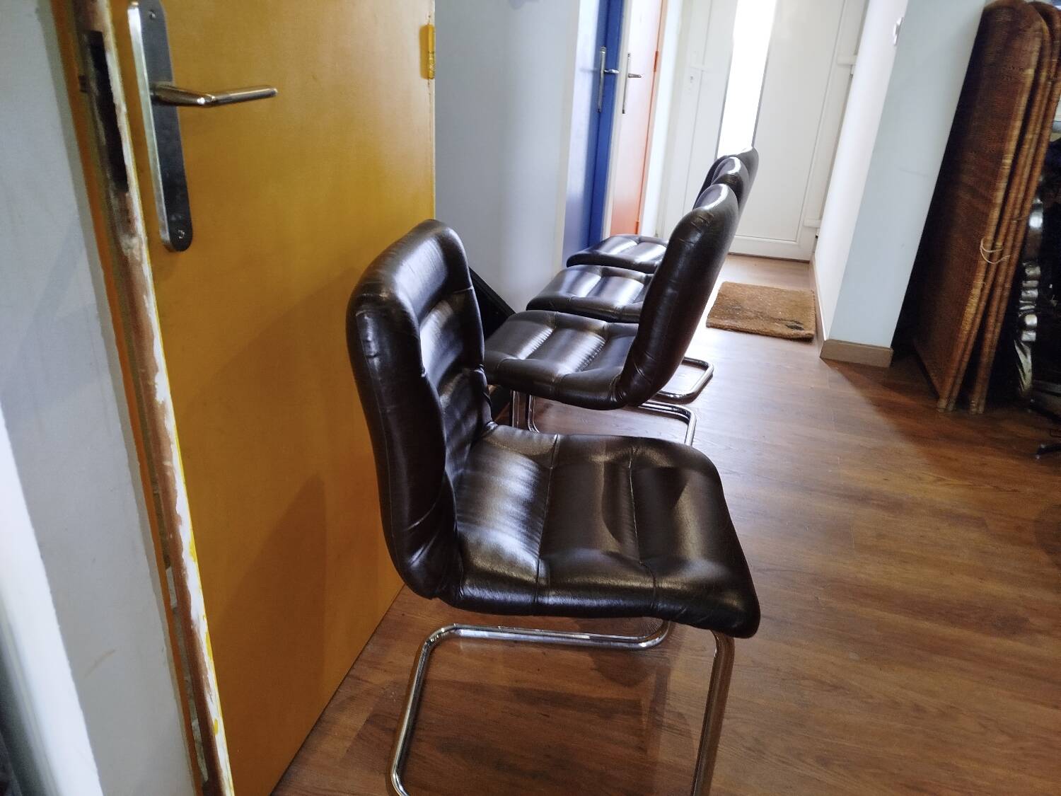 4 vintage 70s design chairs, Bauhaus/Breuer style