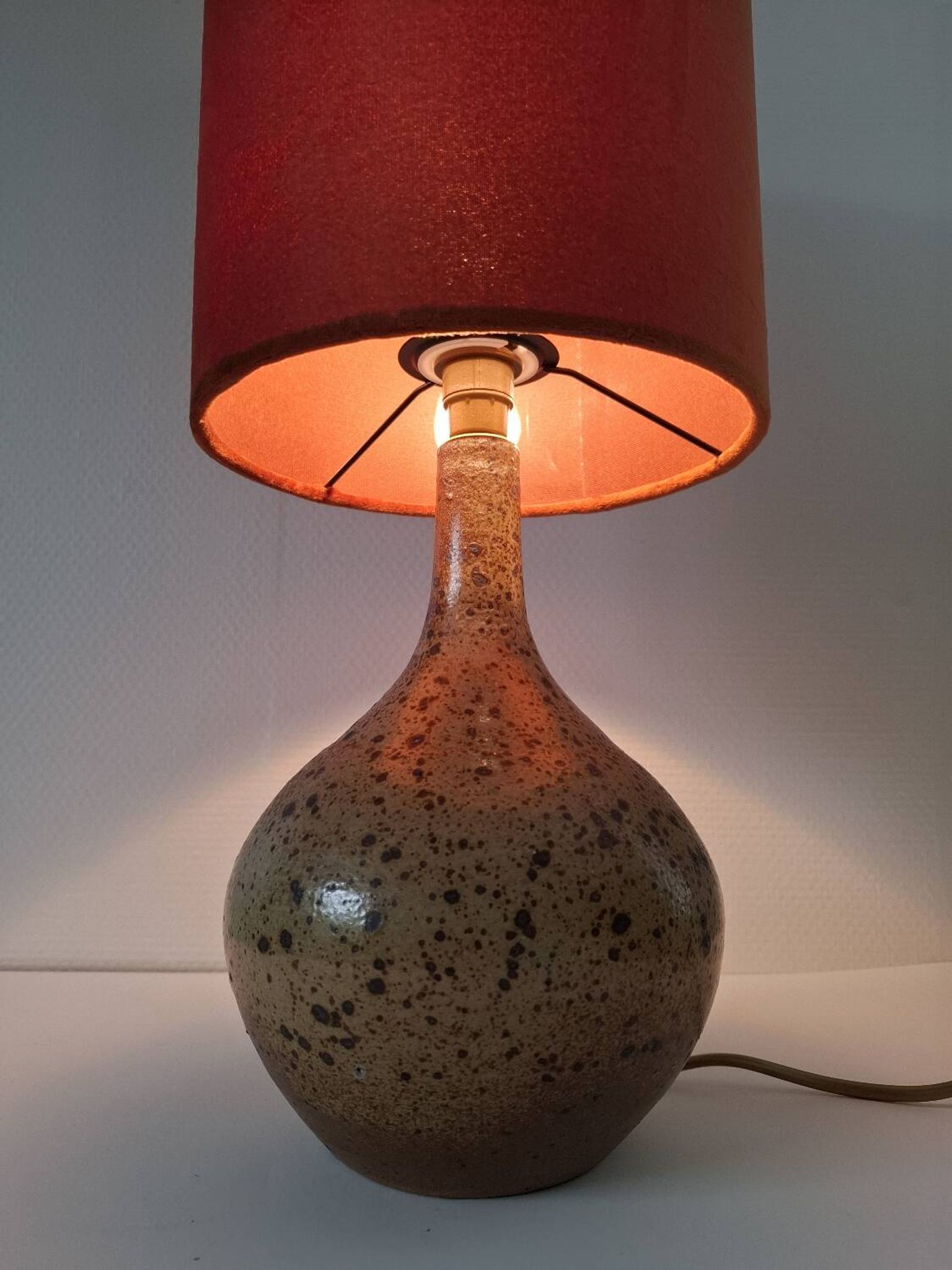 Vintage pyrite stone lamp