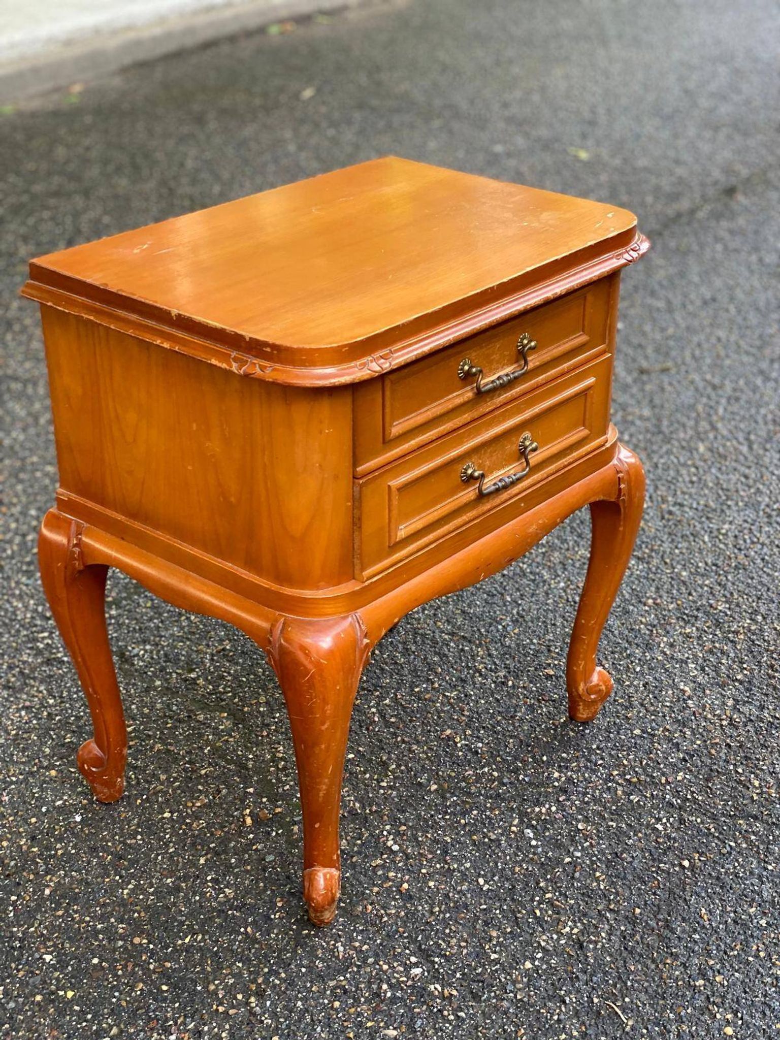 Louis XV bedside table in solid wood from the 20th century